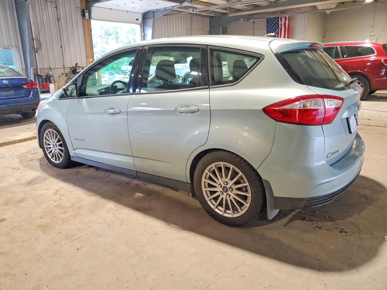 2014 Ford C-max Se Teal vin: 1FADP5AU4EL500427