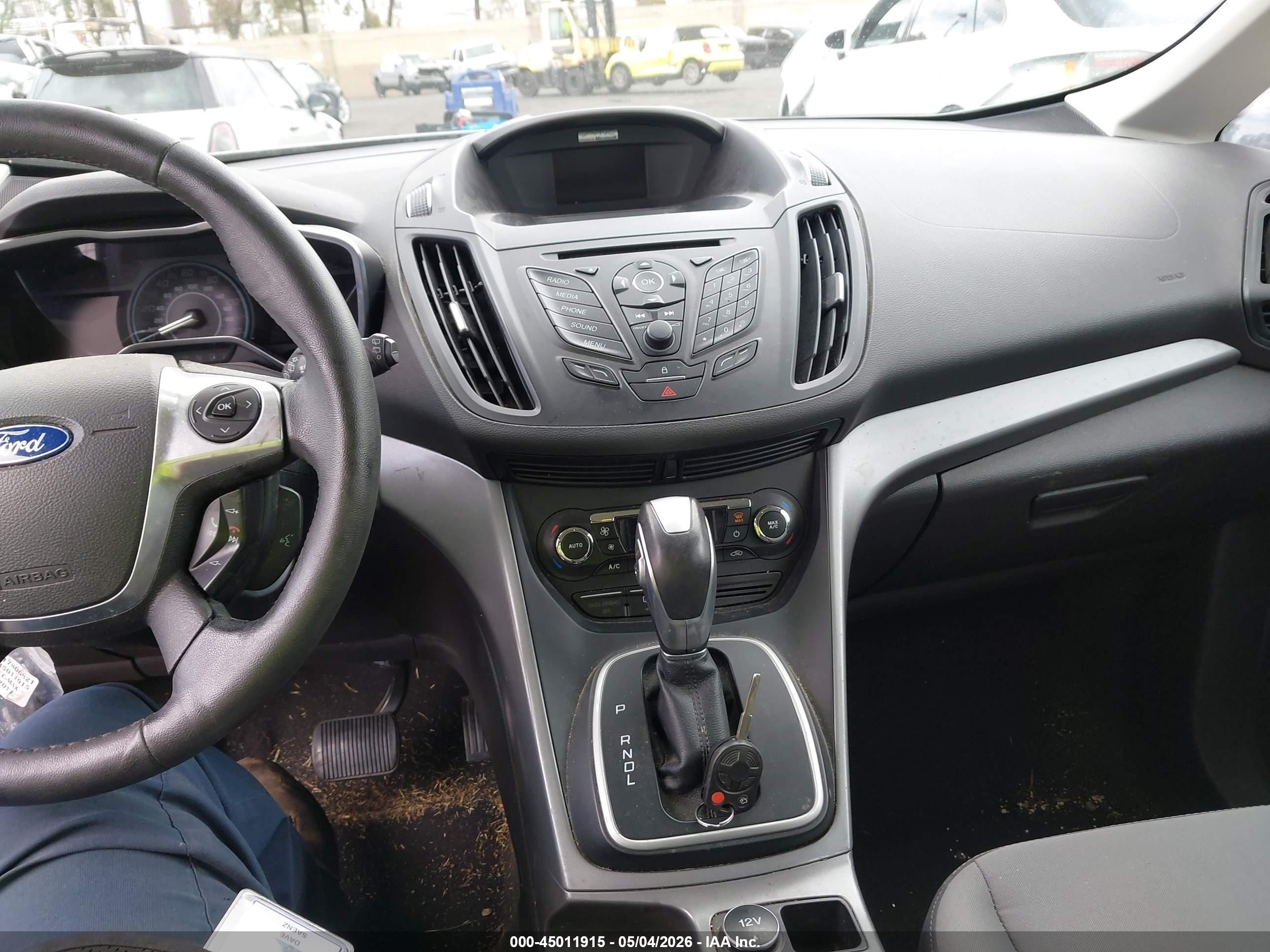 2014 Ford C-max Hybrid Se Серебряный vin: 1FADP5AU4EL517017