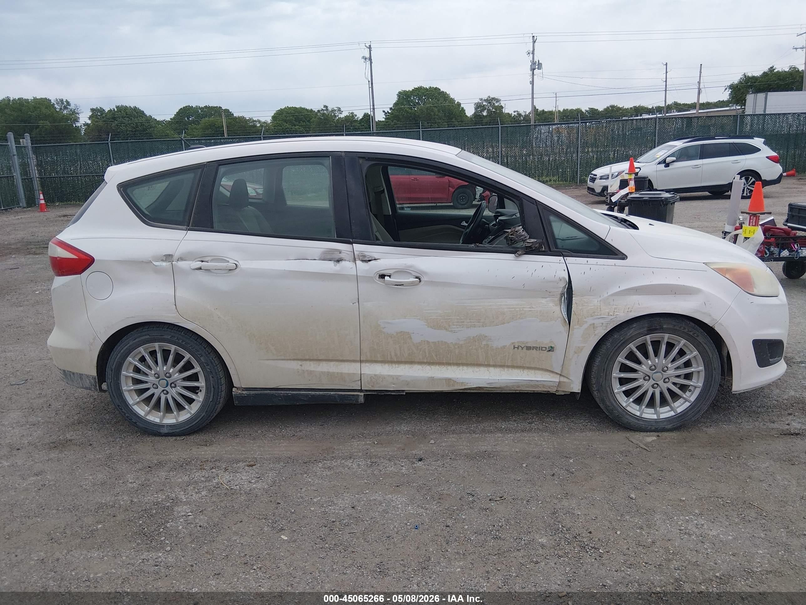 2013 Ford C-max Hybrid Se White vin: 1FADP5AU5DL521205