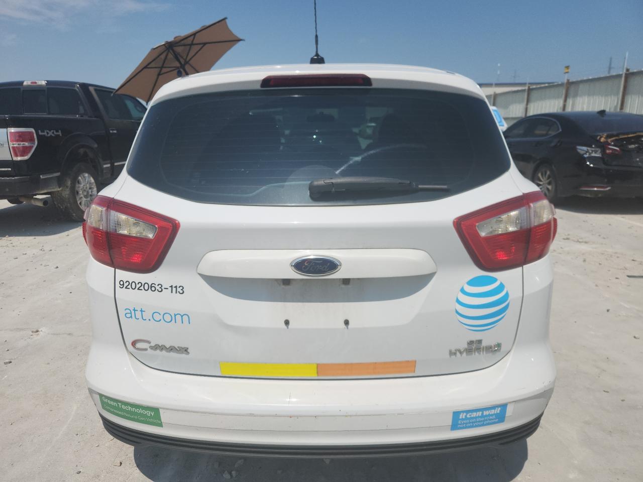 2013 Ford C-max Se White vin: 1FADP5AU5DL524492 Damage: Rear Bumper, Heavy Scratch, 1 To 2 Inches