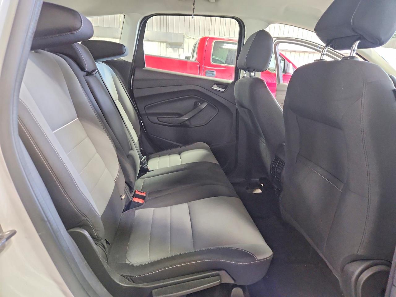 2013 Ford C-max Se Белый vin: 1FADP5AU5DL524511