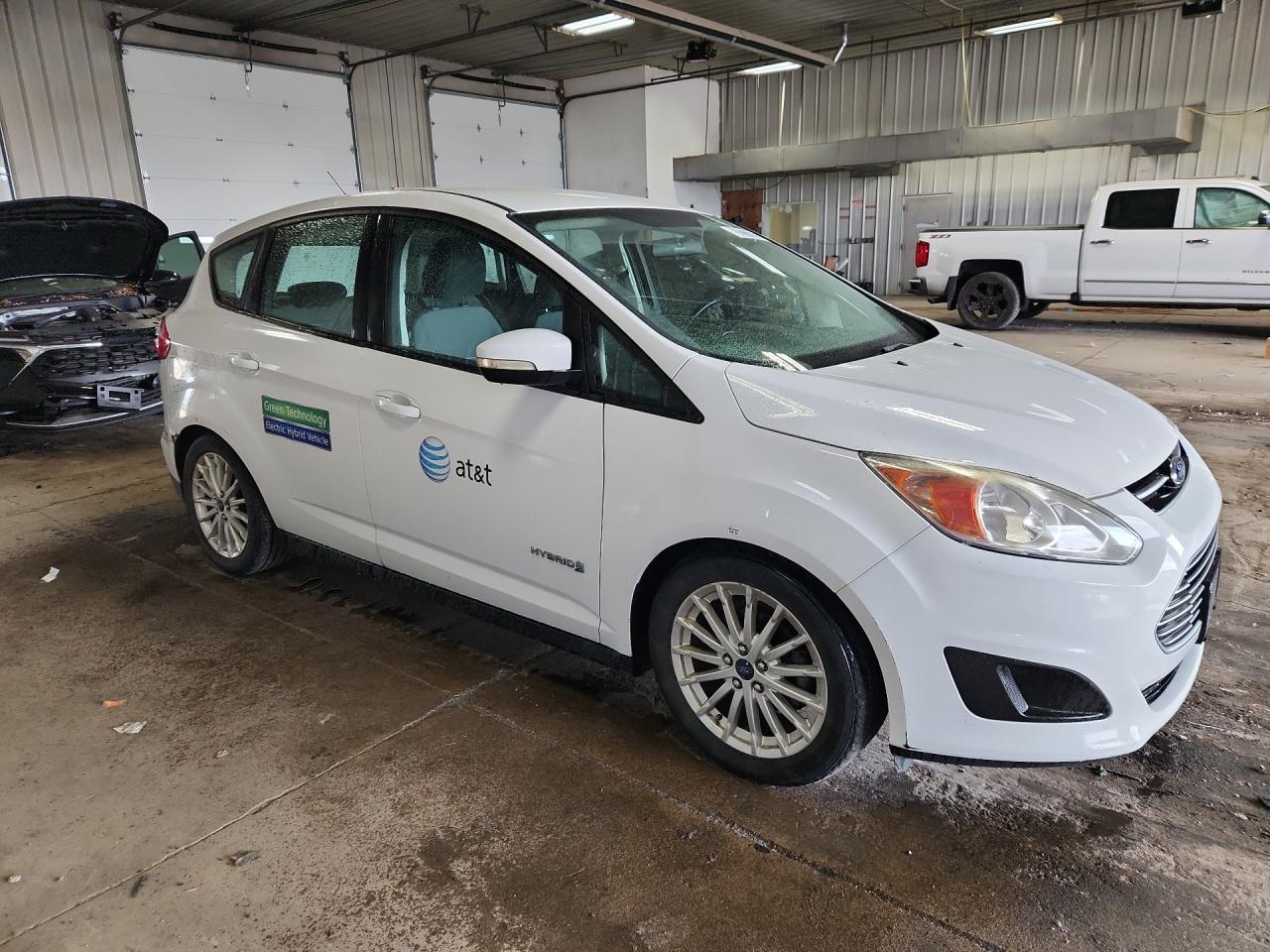 2013 Ford C-max Se Белый vin: 1FADP5AU5DL524511 Damage: Front Bumper, Heavy Scratch, 1 To 2 Inches