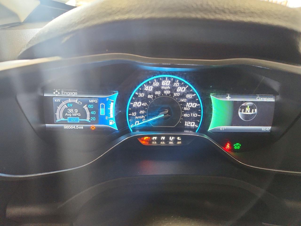 2013 Ford C-max Se Белый vin: 1FADP5AU5DL524511
