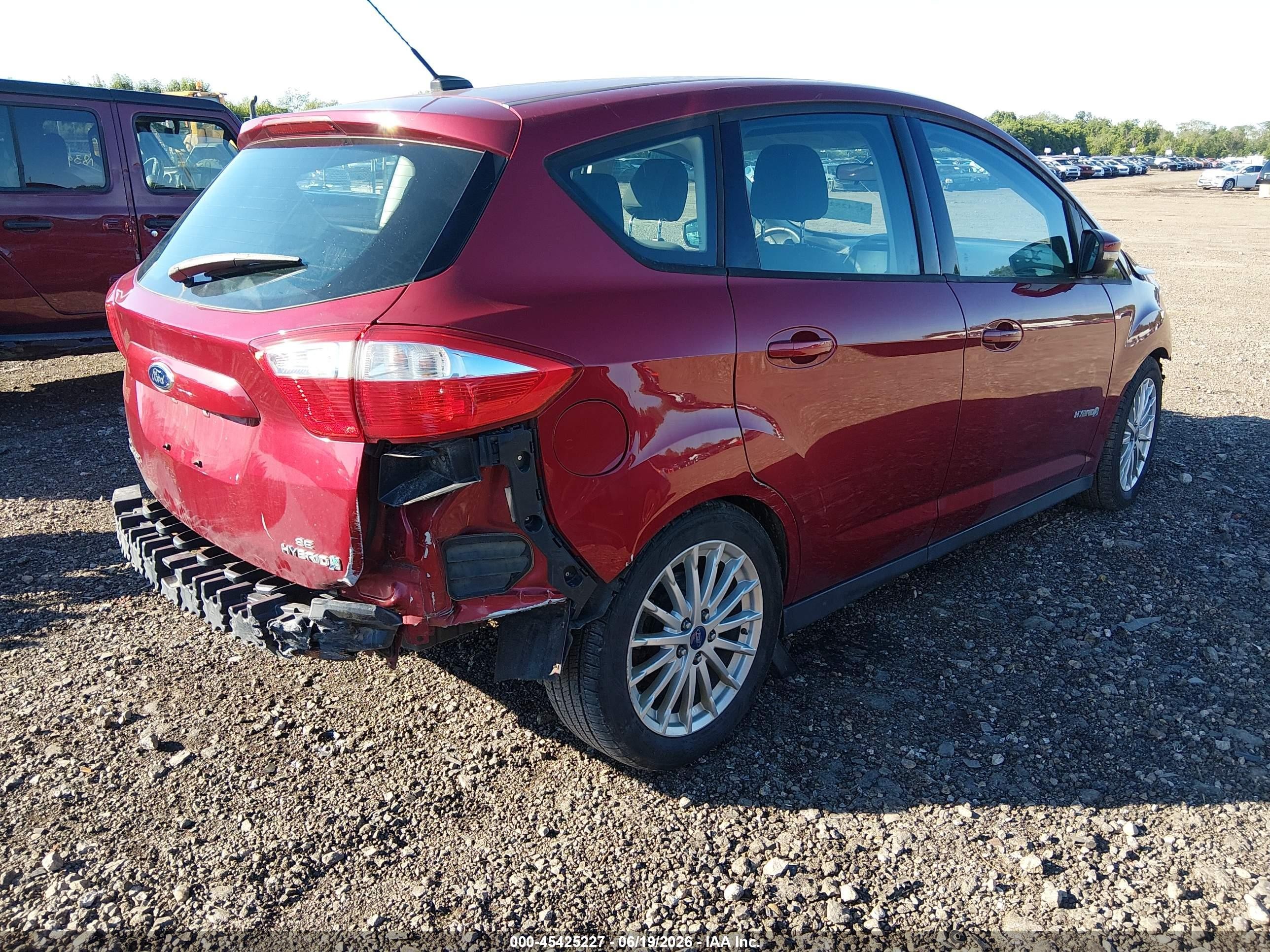 2014 Ford C-max Hybrid Se Maroon vin: 1FADP5AU5EL501201