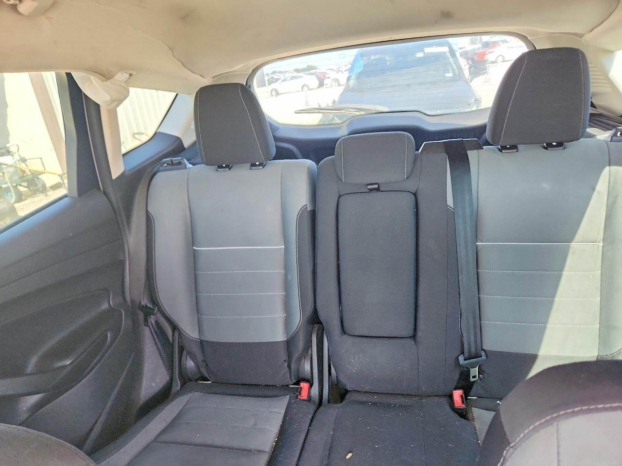 2015 Ford C-max Se Серебряный vin: 1FADP5AU5FL112074