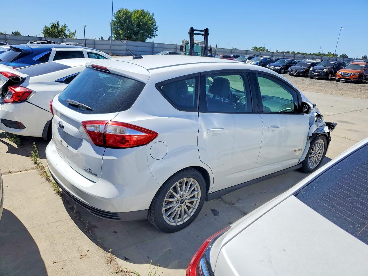2013 Ford C-max Se White vin: 1FADP5AU6DL524419