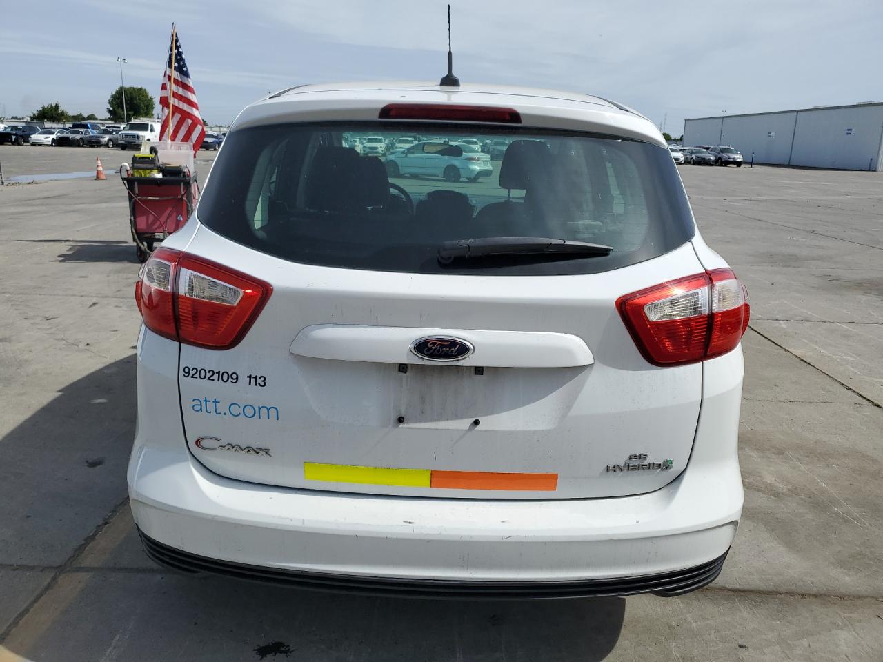 2013 Ford C-max Se White vin: 1FADP5AU6DL524419 Damage: Lift Gate, Heavy Scratch, 1 To 2 Inches