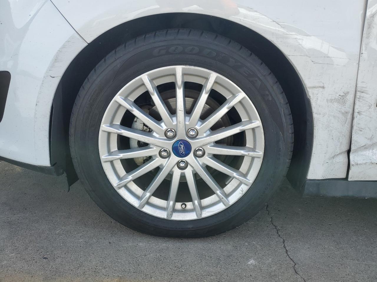 2013 Ford C-max Se White vin: 1FADP5AU6DL524419 Damage: Left Front Wheel, Curb Rash, > 12 Inches