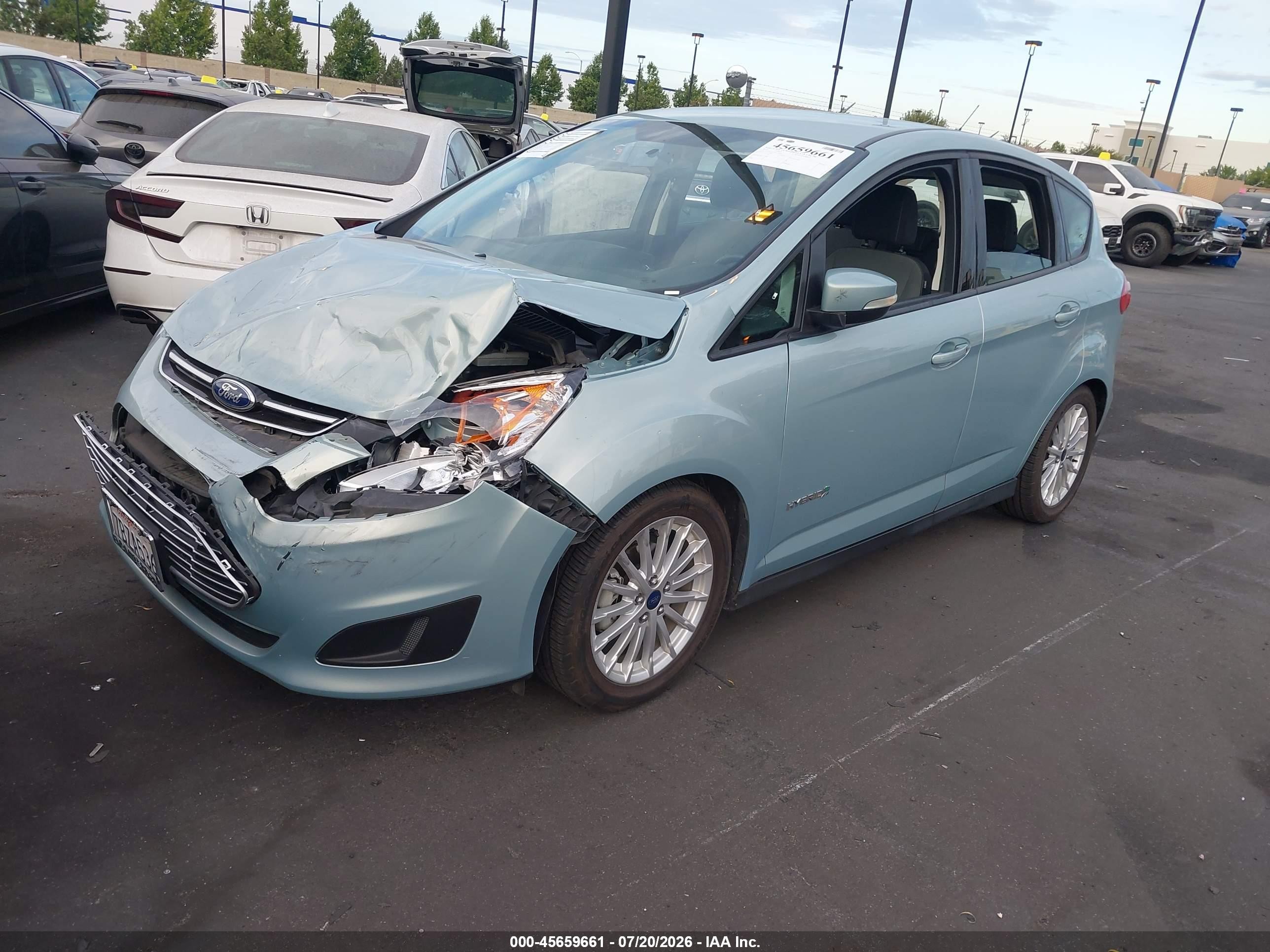 2013 Ford C-max Hybrid Se Green vin: 1FADP5AU6DL534996