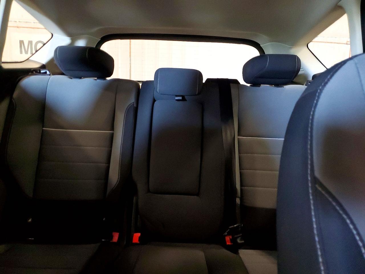 2013 Ford C-max Se White vin: 1FADP5AU7DL523571