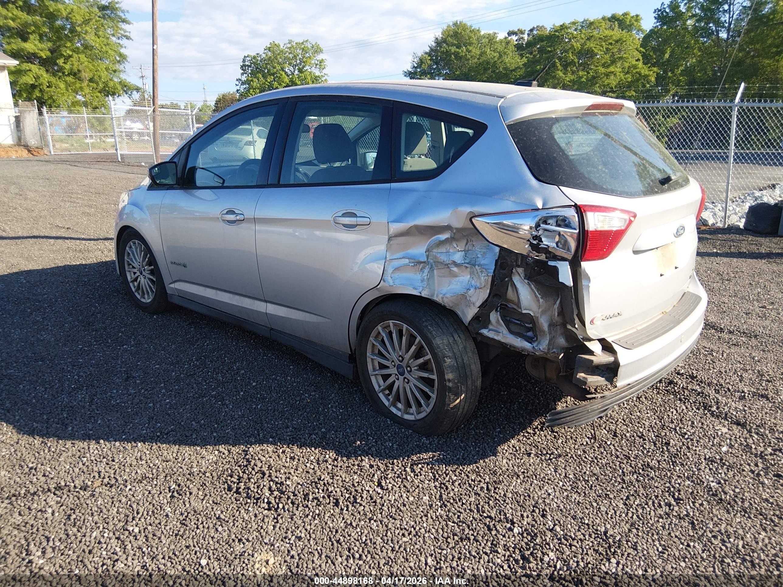 2013 Ford C-max Hybrid Se Silver vin: 1FADP5AU7DL524820