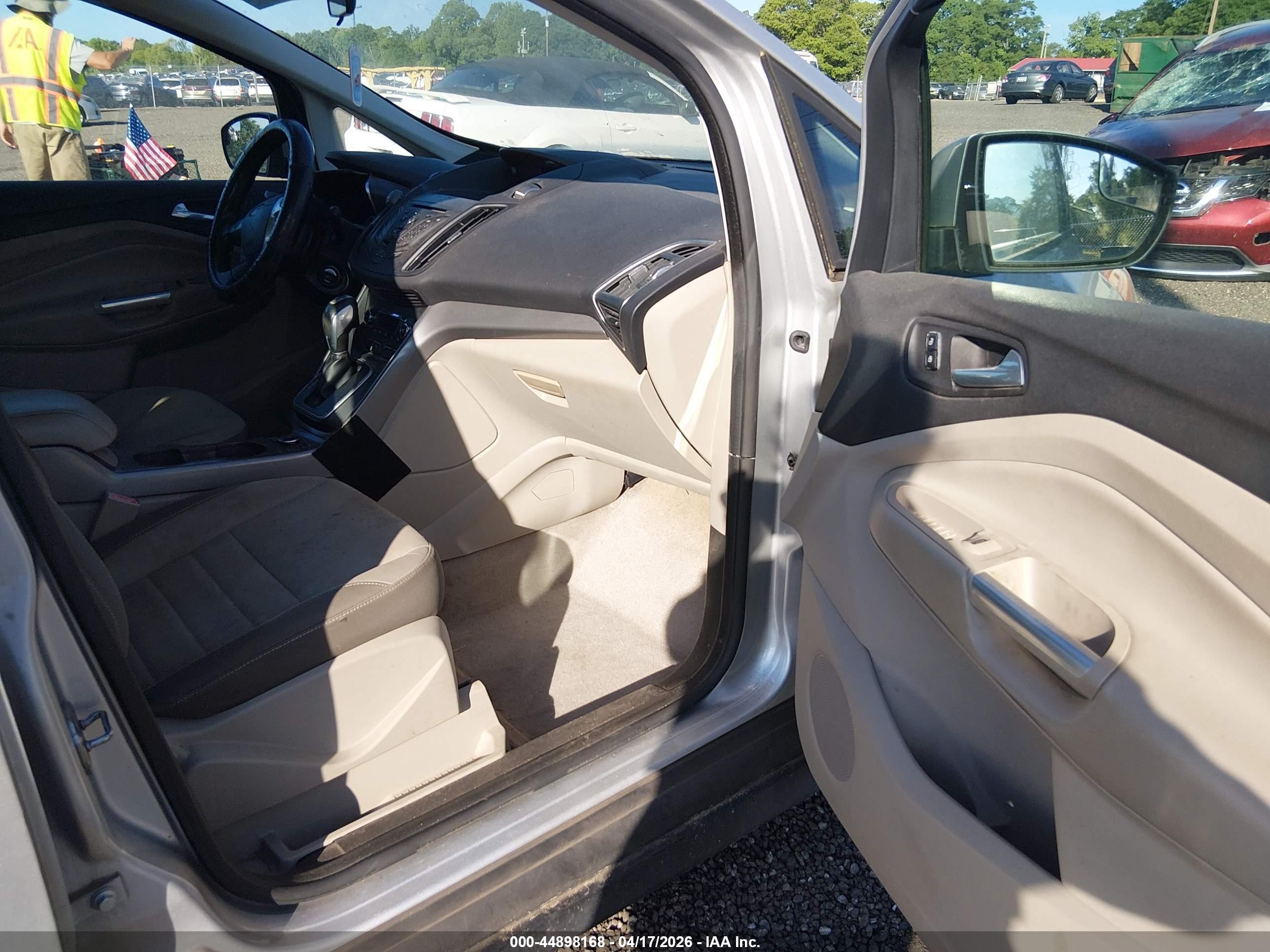 2013 Ford C-max Hybrid Se Silver vin: 1FADP5AU7DL524820