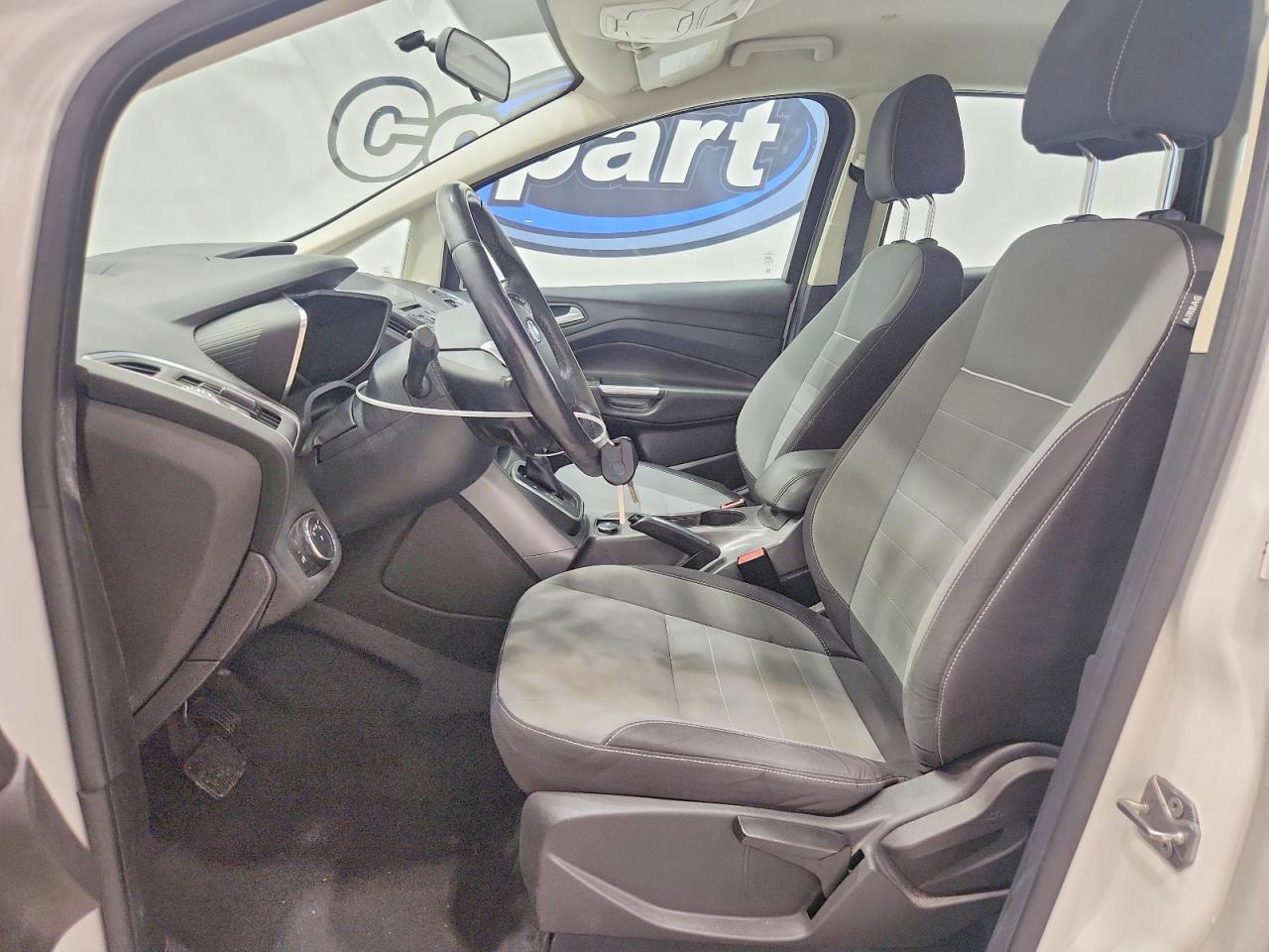 2013 Ford C-max Se White vin: 1FADP5AU7DL541049