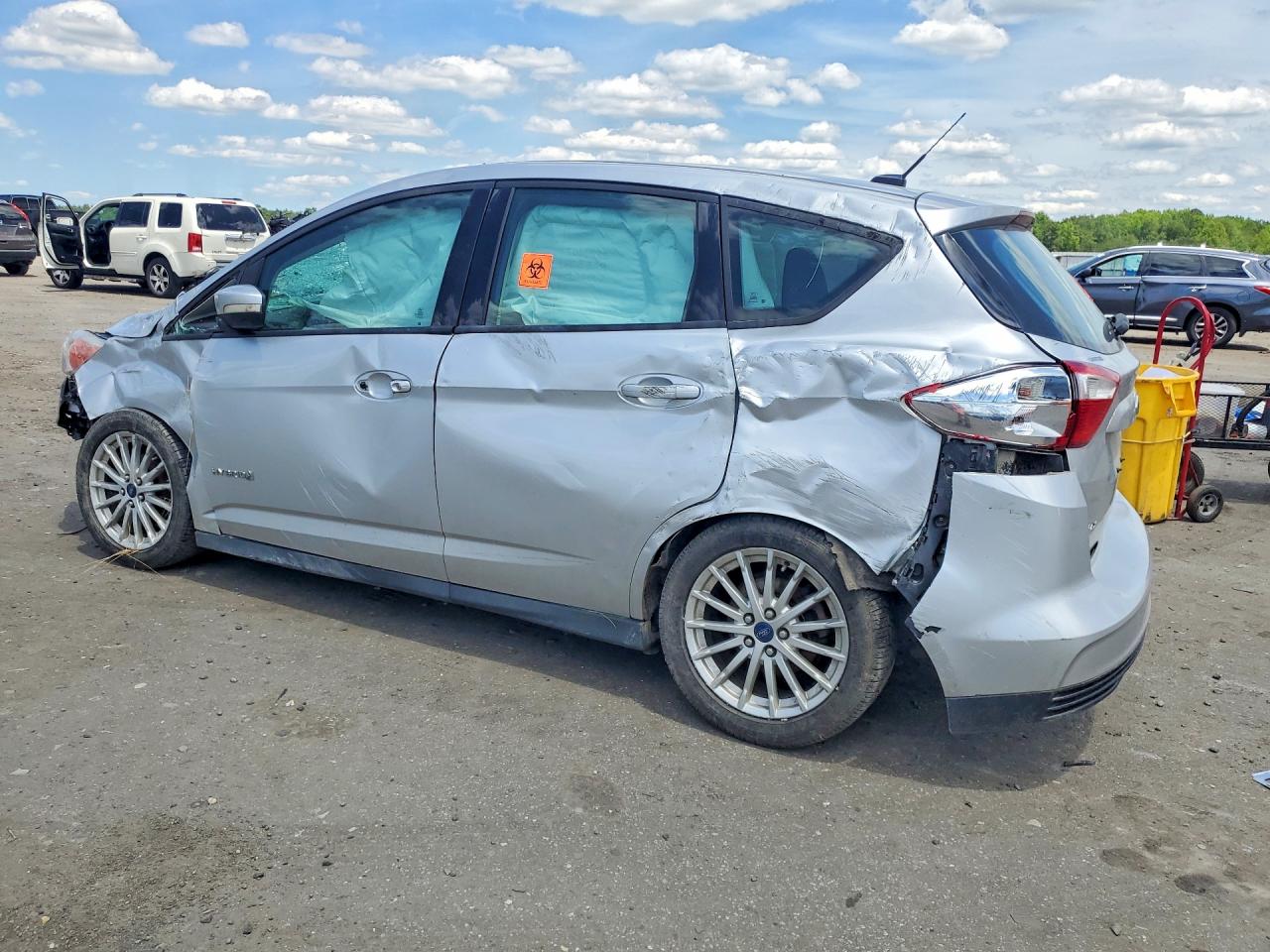 2015 Ford C-max Se Silver vin: 1FADP5AU7FL103733