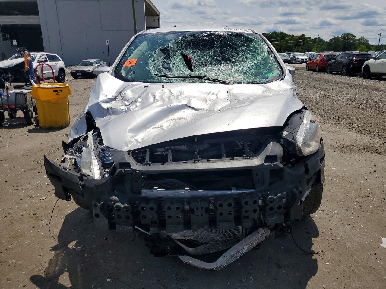 2015 Ford C-max Se Silver vin: 1FADP5AU7FL103733