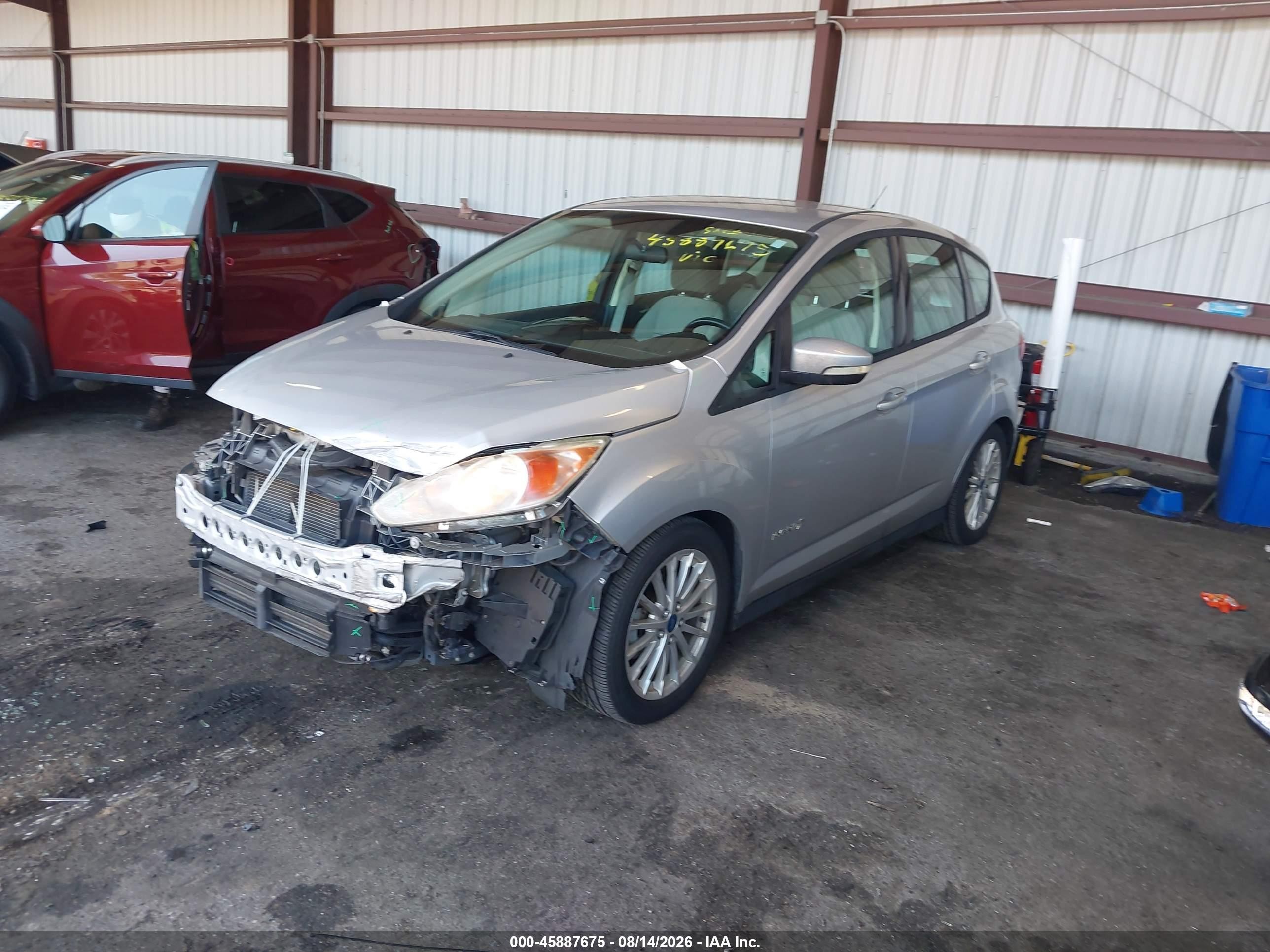 2013 Ford C-max Hybrid Se Серебряный vin: 1FADP5AU8DL545126