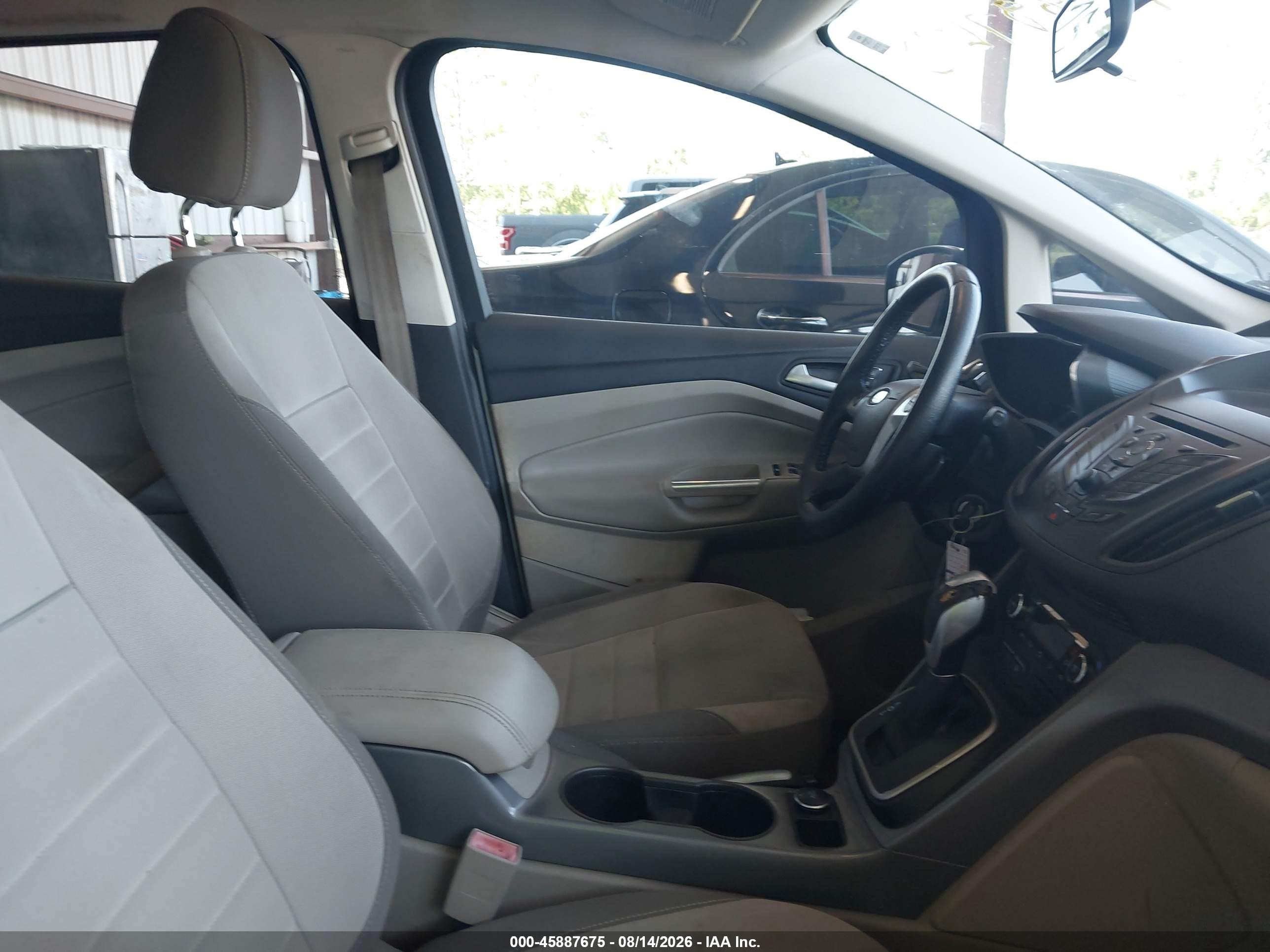 2013 Ford C-max Hybrid Se Серебряный vin: 1FADP5AU8DL545126