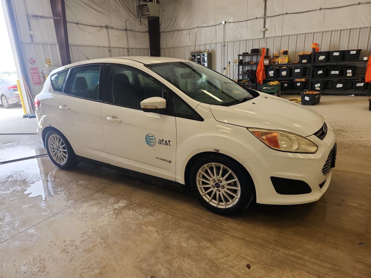 2014 Ford C-max Se White vin: 1FADP5AU8EL509468 Damage: Right Front Door, Dent(S) W/ Paint Dmg, 1/8 To 1/2 Inch
