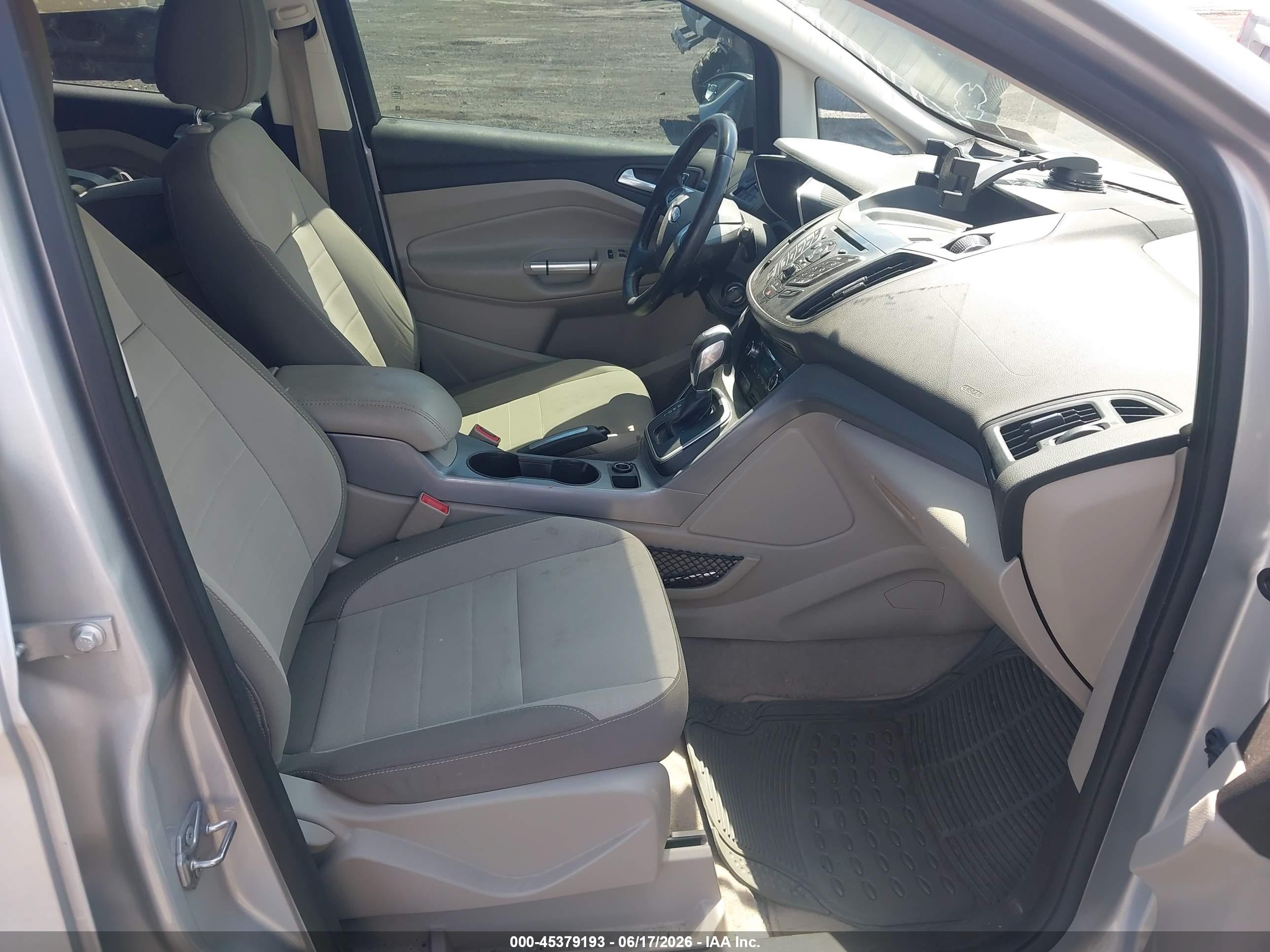 2014 Ford C-max Hybrid Se Silver vin: 1FADP5AU8EL519630