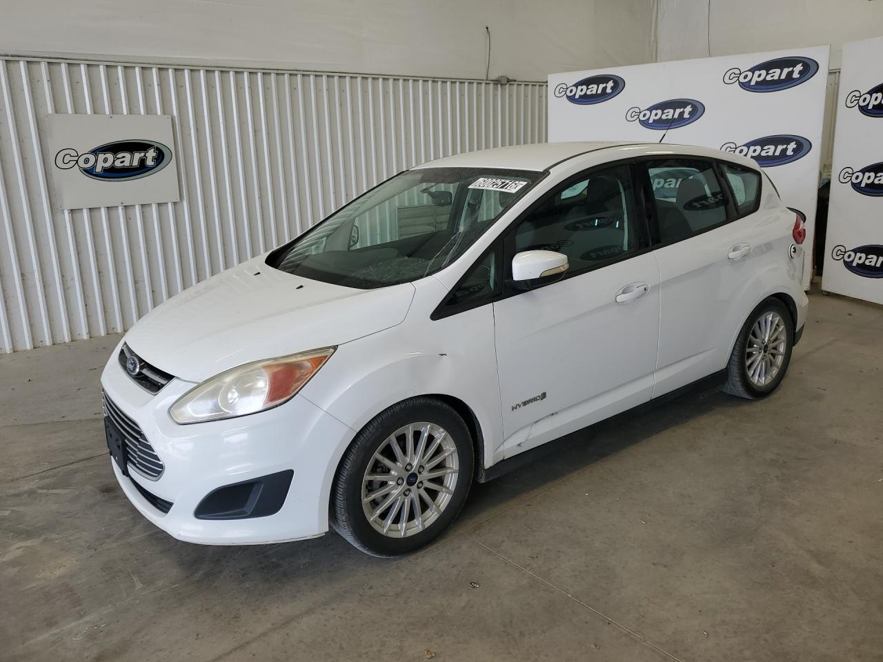 2015 Ford C-max Se White vin: 1FADP5AU8FL101361 Damage: Left Front Door, Dent(S) W/ Paint Dmg, 6 To 7 Inches