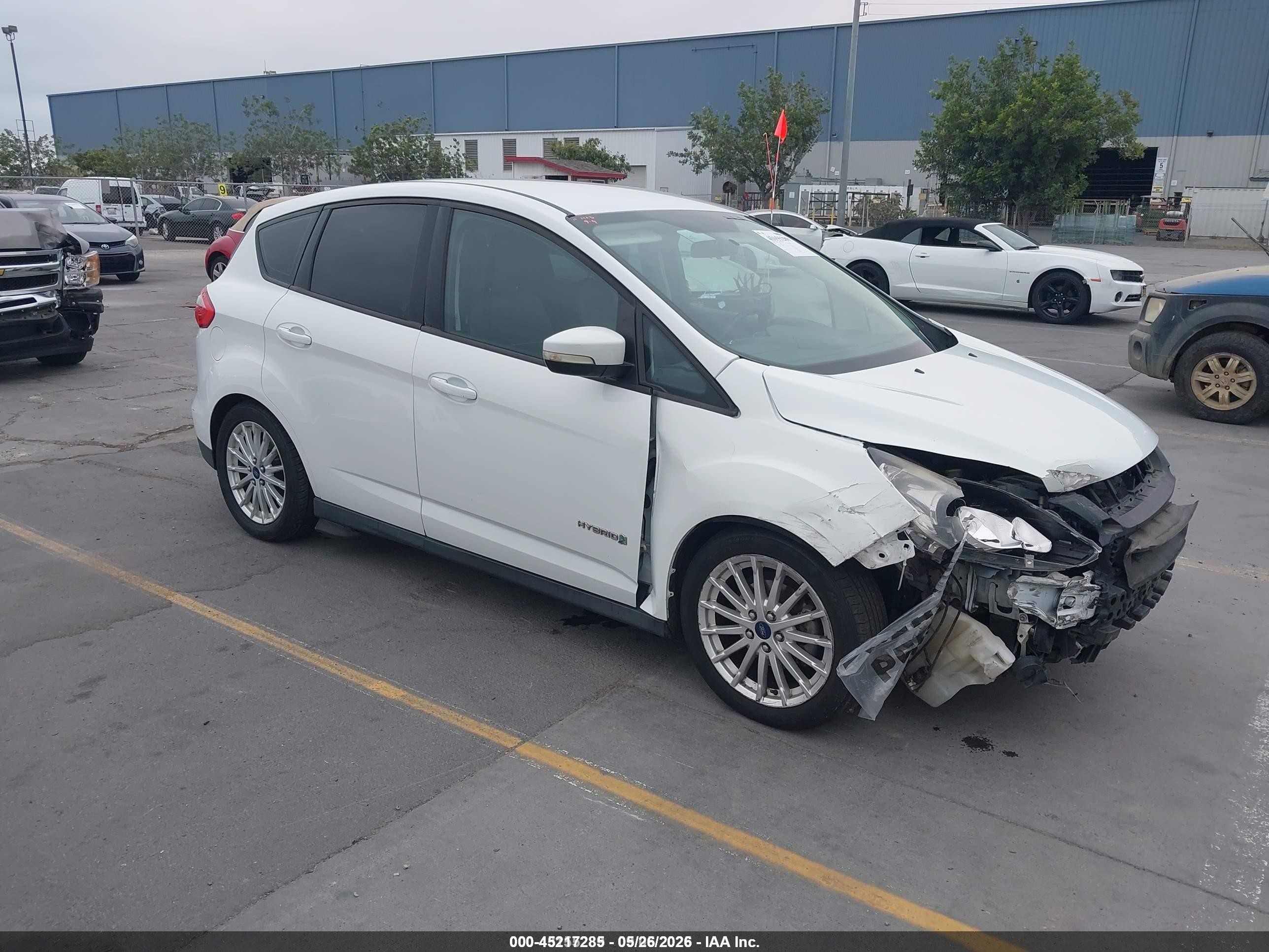2015 Ford C-max Hybrid Se White vin: 1FADP5AU8FL105507