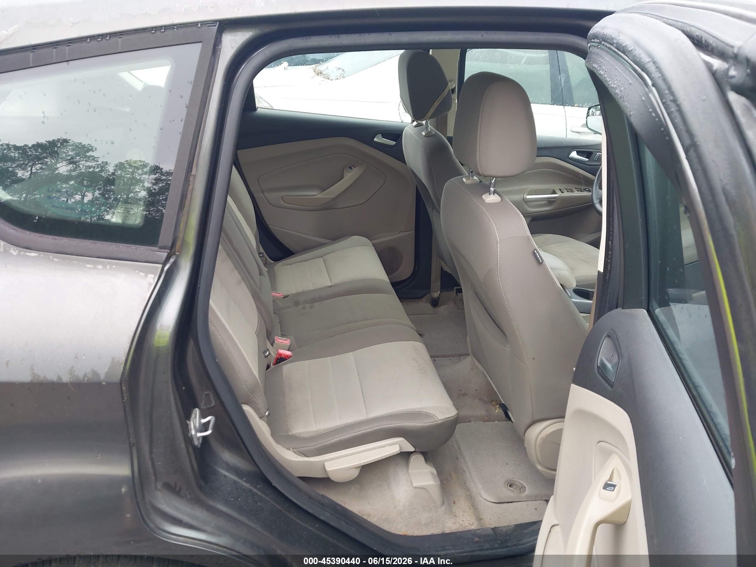 2015 Ford C-max Hybrid Se Gray vin: 1FADP5AU8FL118855