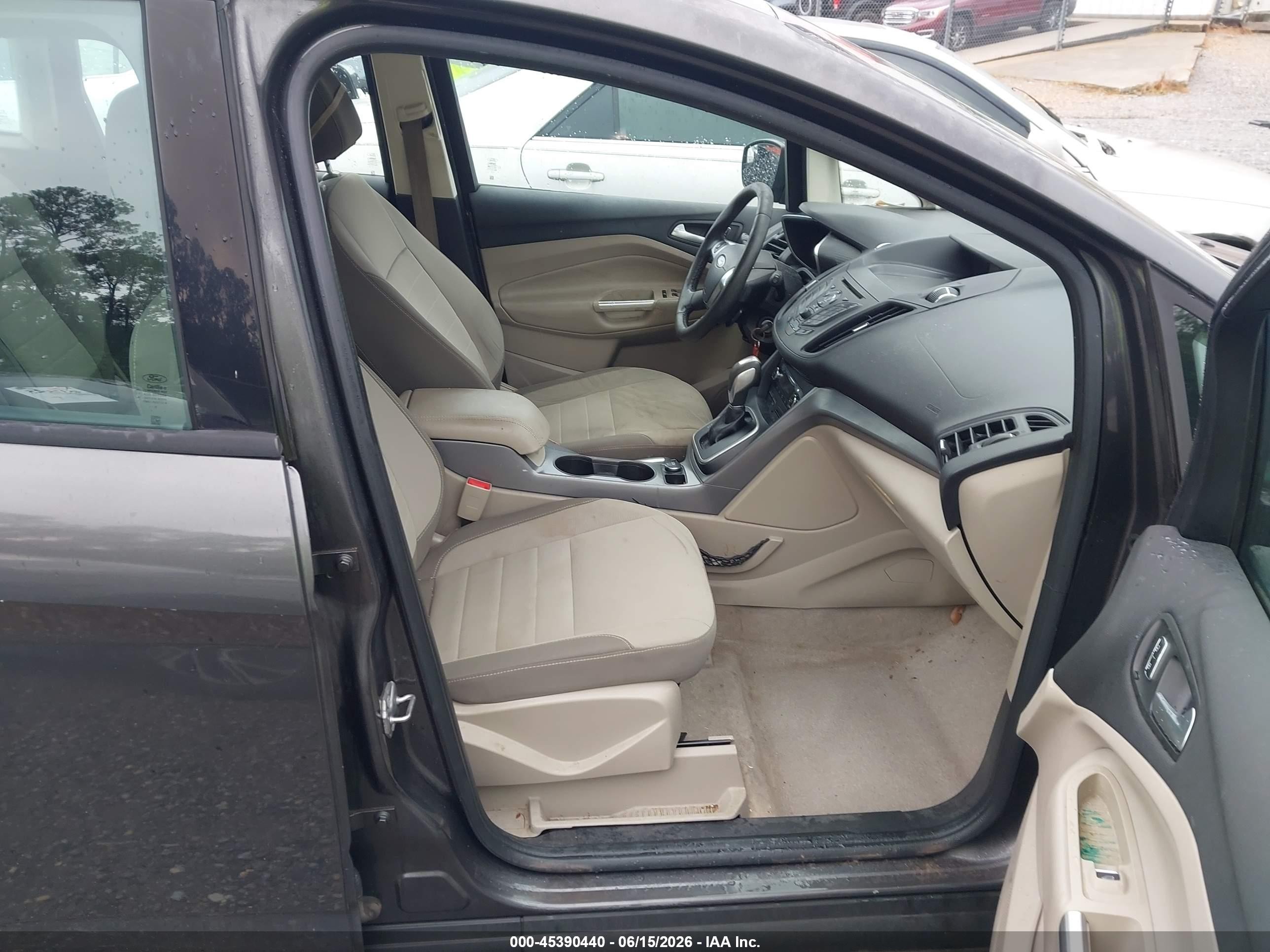 2015 Ford C-max Hybrid Se Gray vin: 1FADP5AU8FL118855