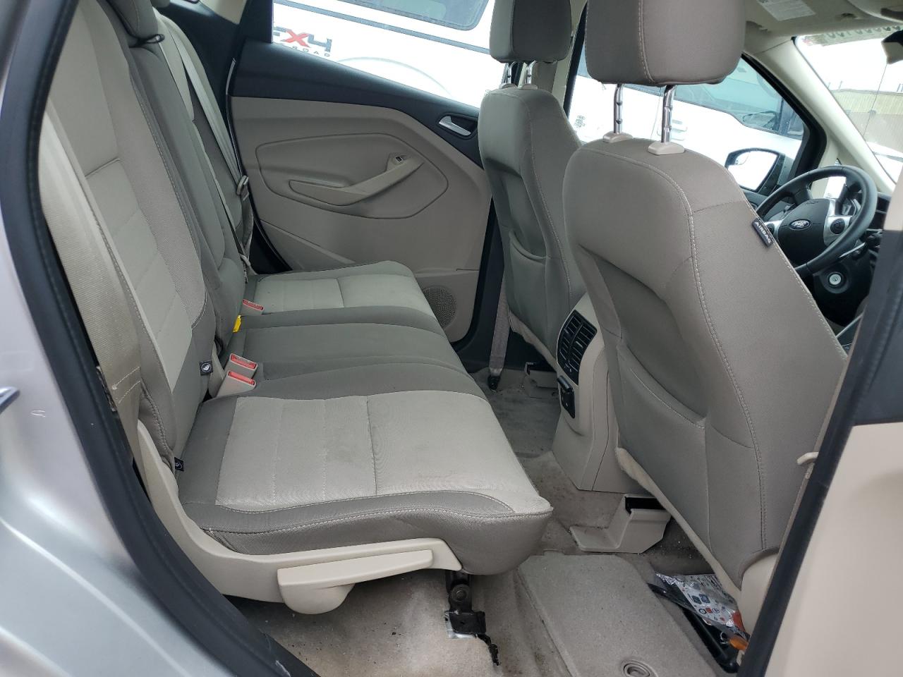2015 Ford C-max Se Серебряный vin: 1FADP5AU8FL119679