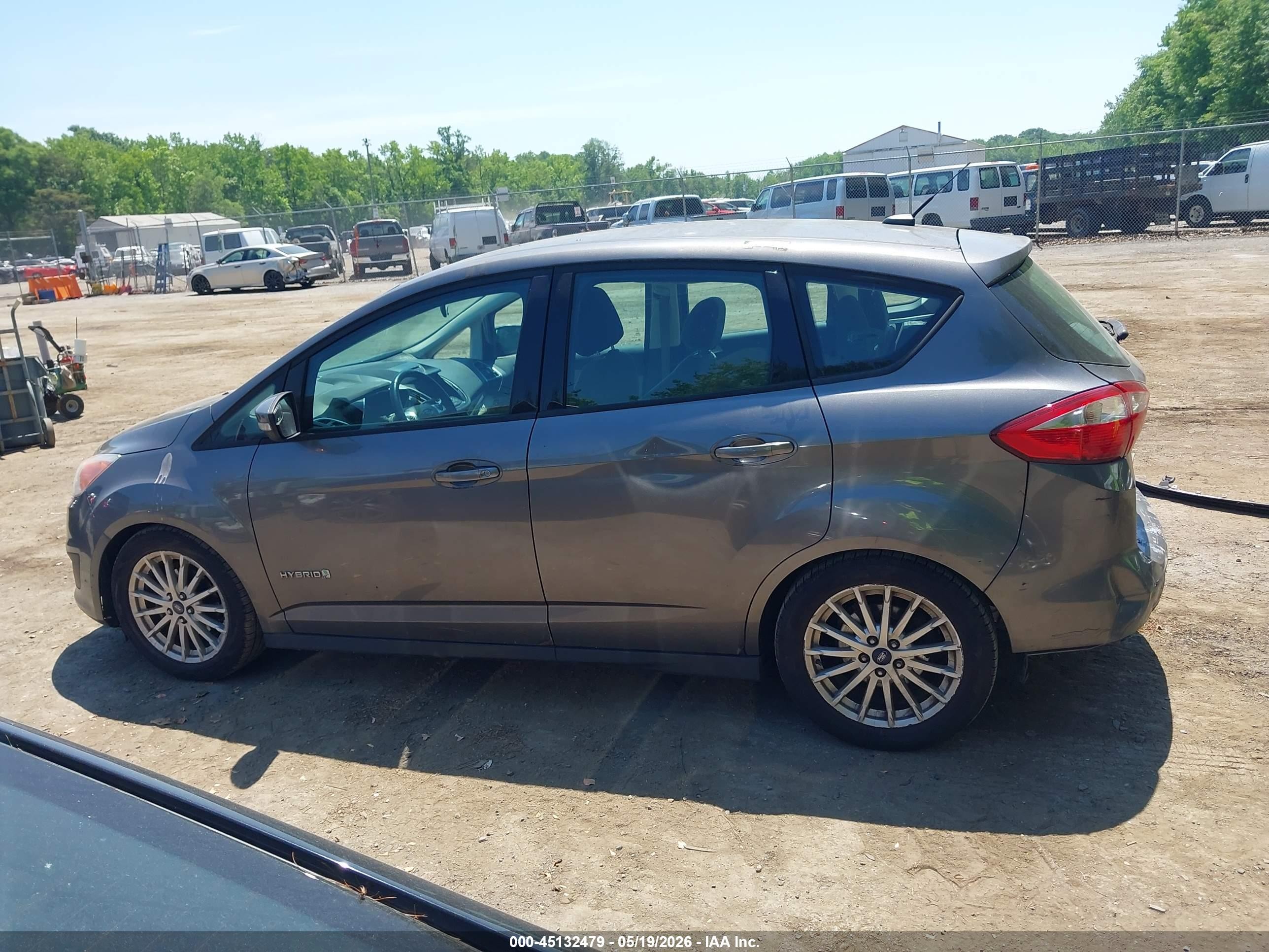 2013 Ford C-max Hybrid Se Gray vin: 1FADP5AU9DL547208
