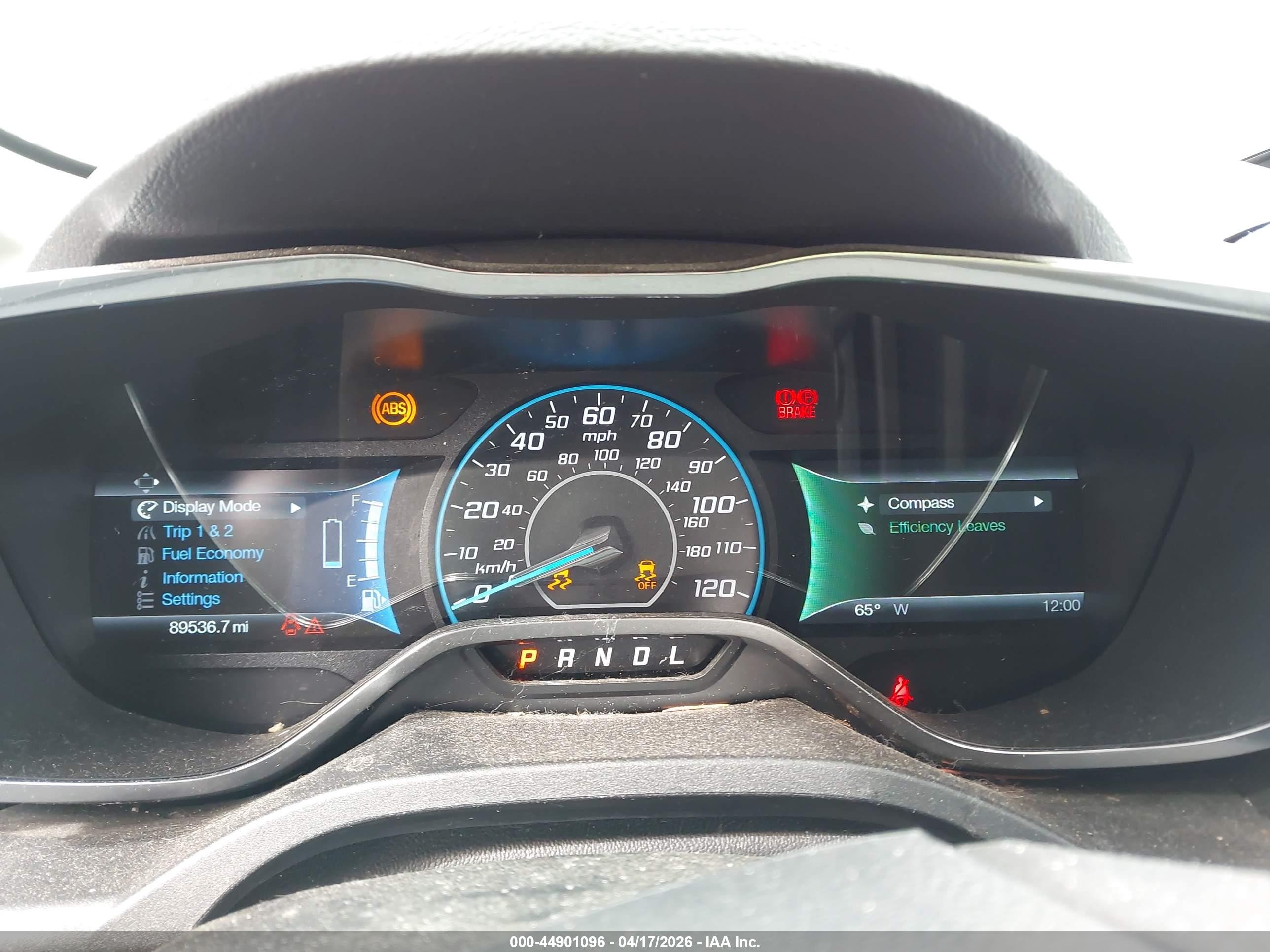 2014 Ford C-max Hybrid Se Красный vin: 1FADP5AU9EL501721