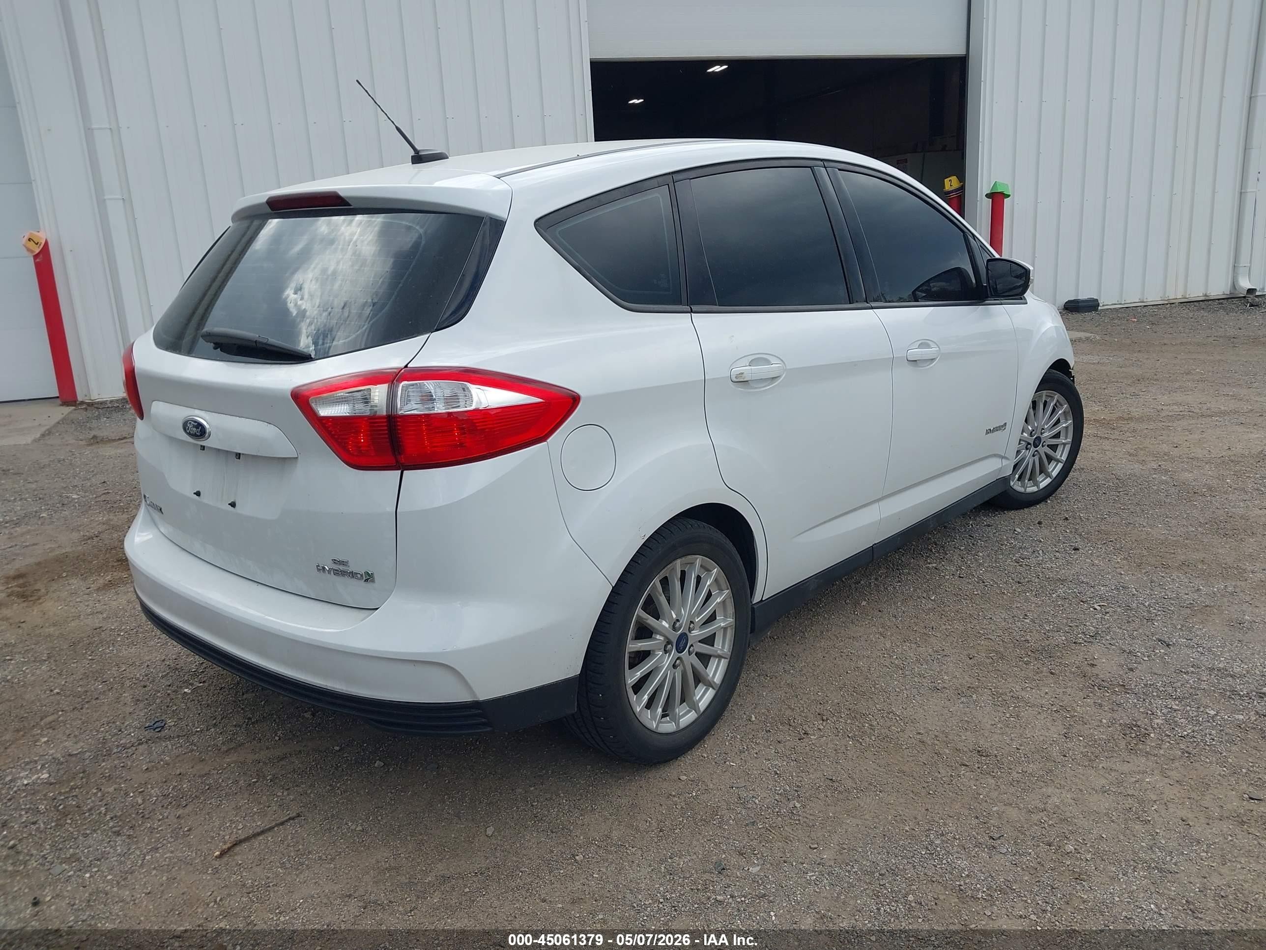 2015 Ford C-max Hybrid Se White vin: 1FADP5AU9FL123191