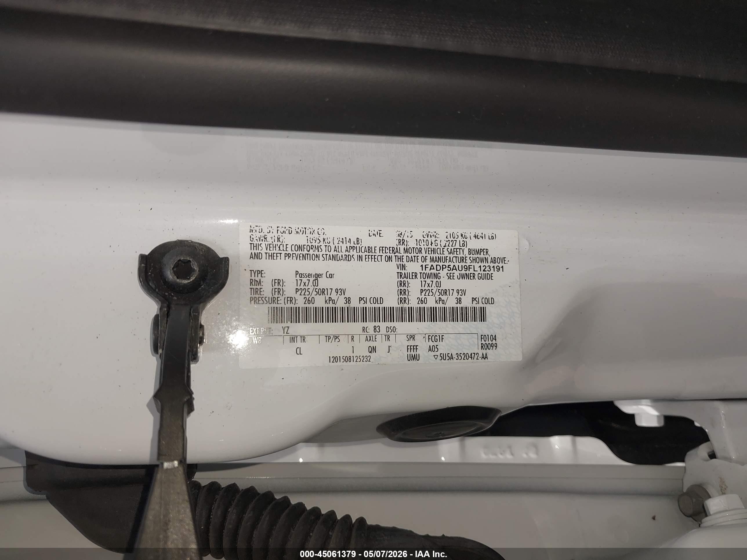 2015 Ford C-max Hybrid Se White vin: 1FADP5AU9FL123191