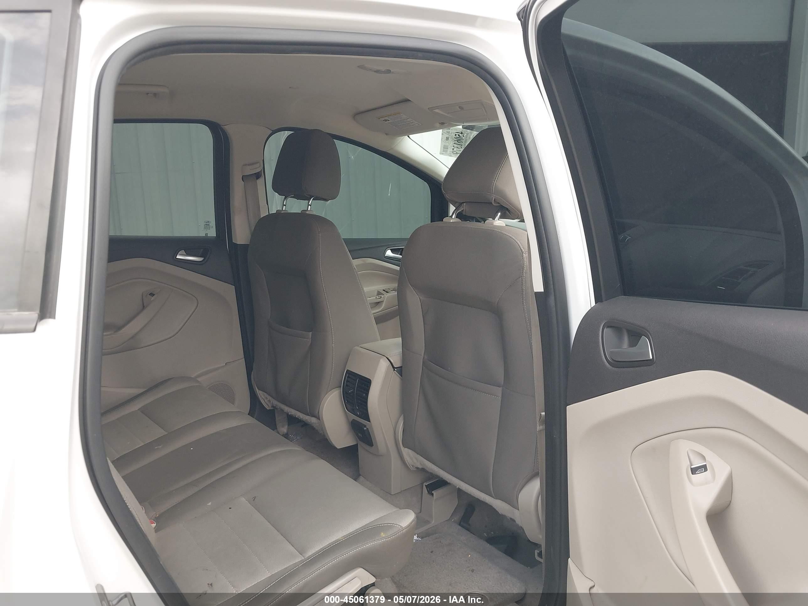 2015 Ford C-max Hybrid Se White vin: 1FADP5AU9FL123191