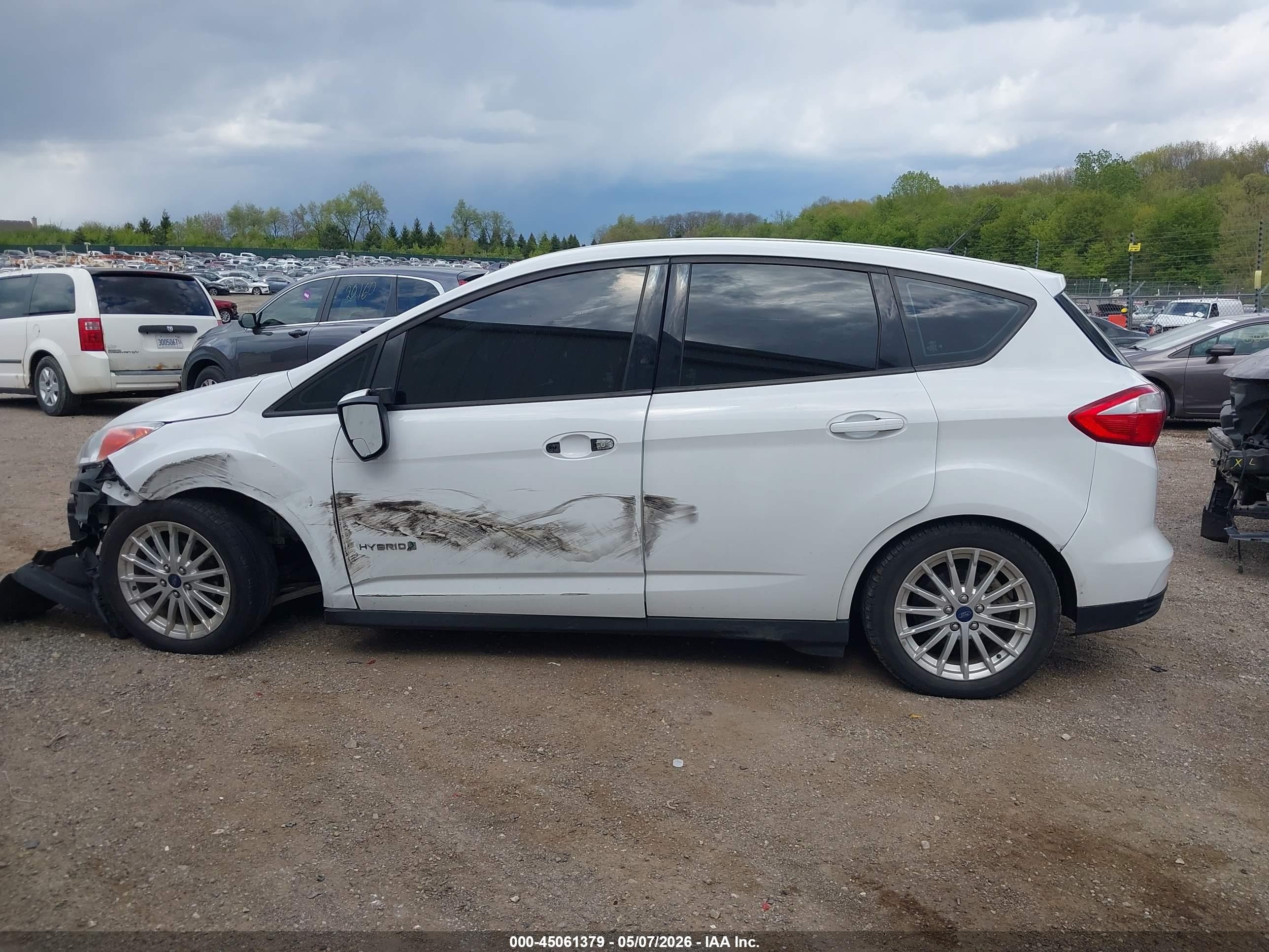 2015 Ford C-max Hybrid Se White vin: 1FADP5AU9FL123191