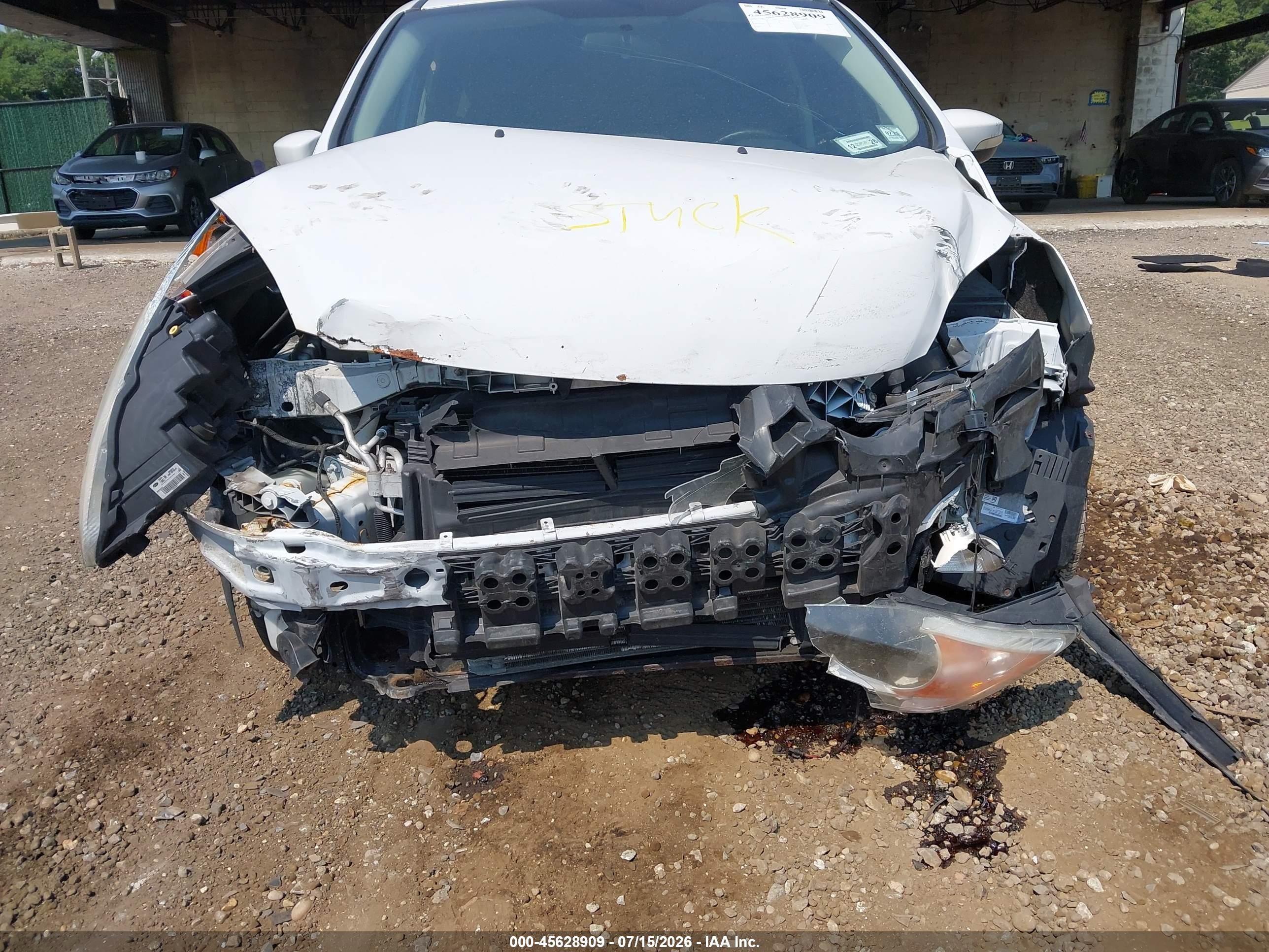 2015 Ford C-max Hybrid Se Белый vin: 1FADP5AU9FL125037