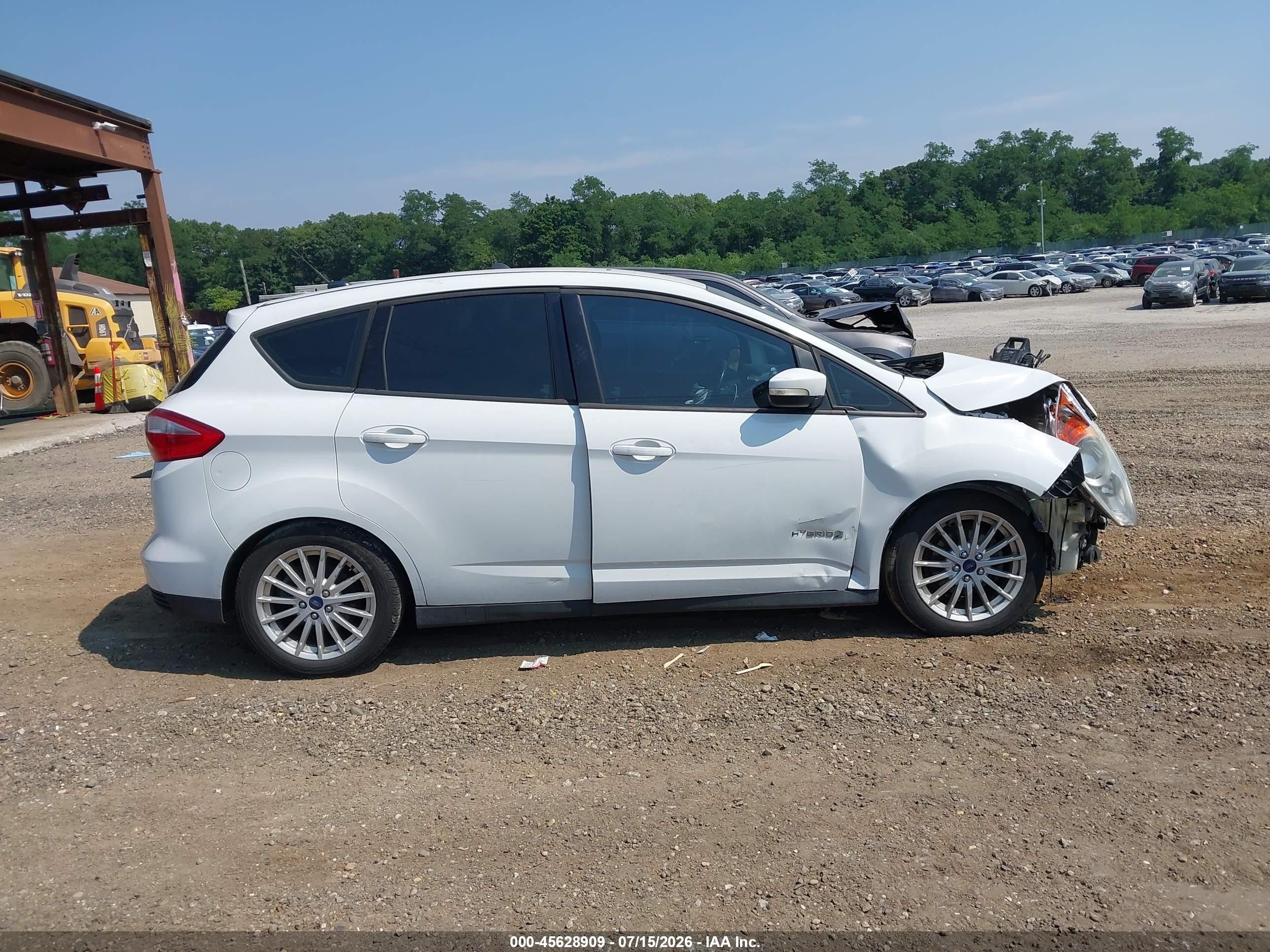 2015 Ford C-max Hybrid Se Белый vin: 1FADP5AU9FL125037