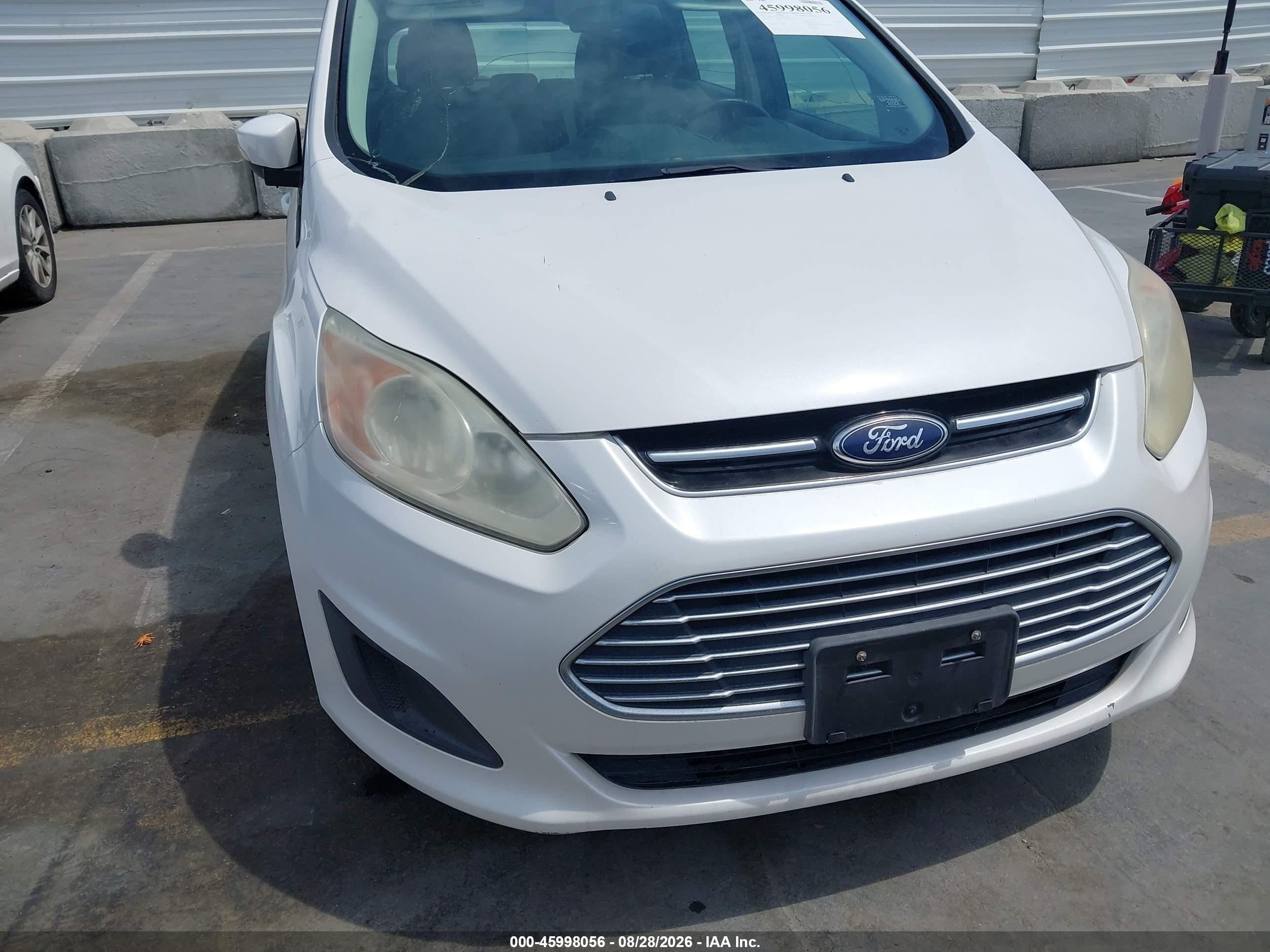 2013 Ford C-max Hybrid Se Белый vin: 1FADP5AUXDL502780