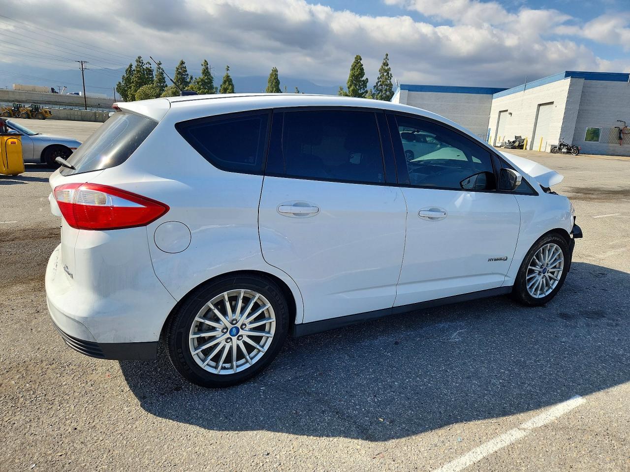 2013 Ford C-max Se White vin: 1FADP5AUXDL515948
