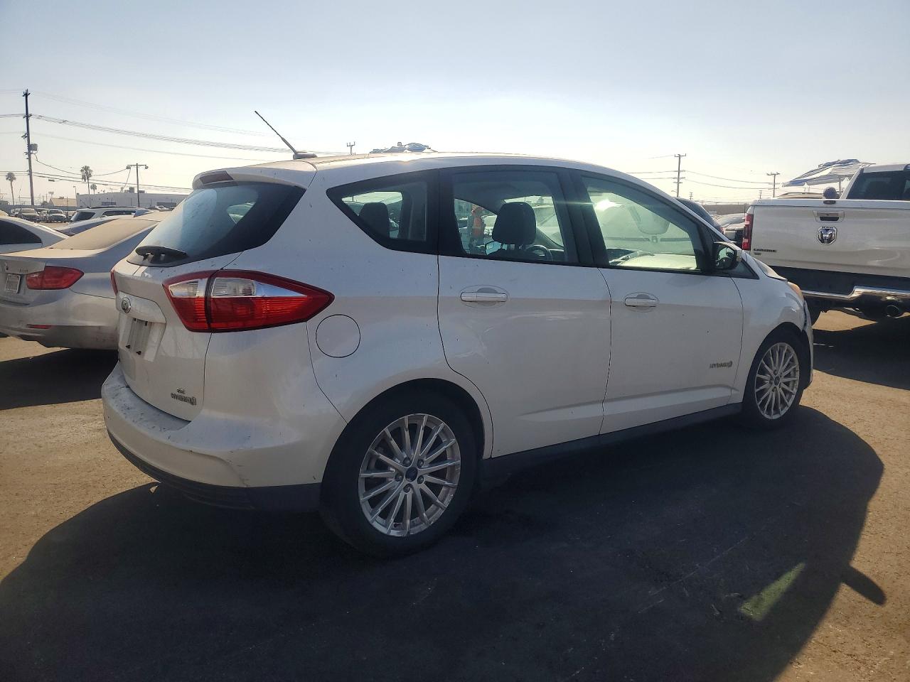 2014 Ford C-max Se White vin: 1FADP5AUXEL521220