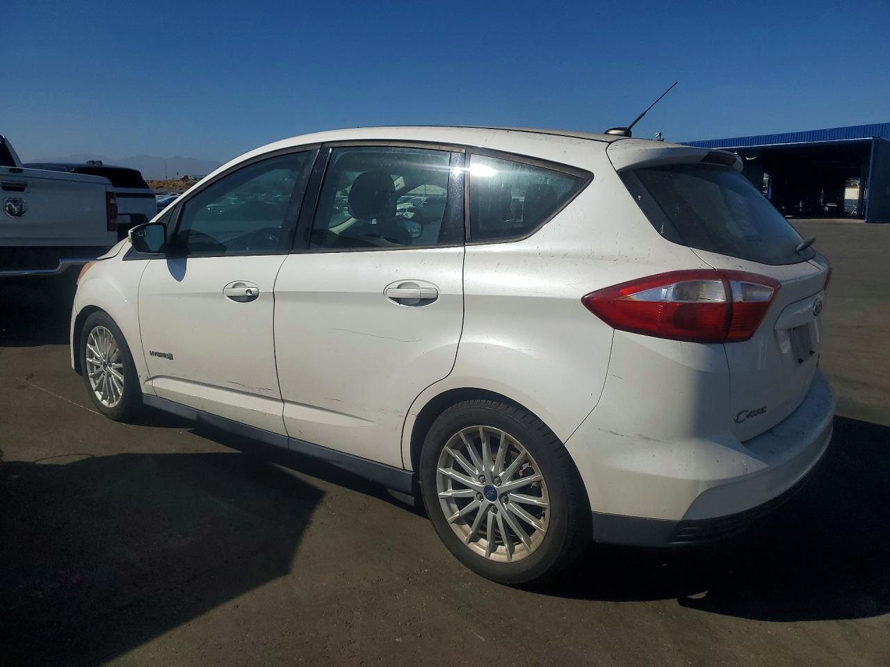 2014 Ford C-max Se White vin: 1FADP5AUXEL521220