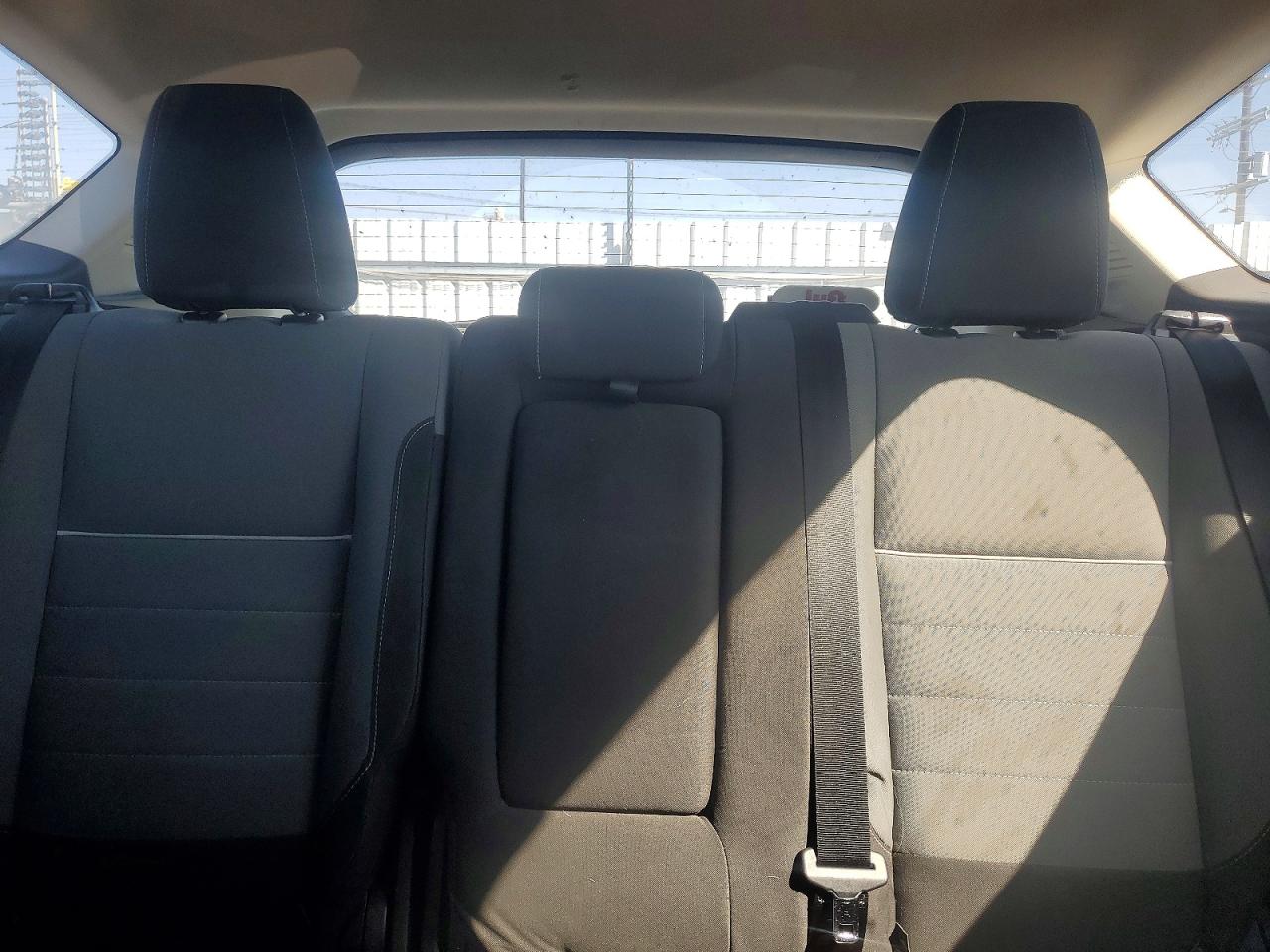 2014 Ford C-max Se White vin: 1FADP5AUXEL521220