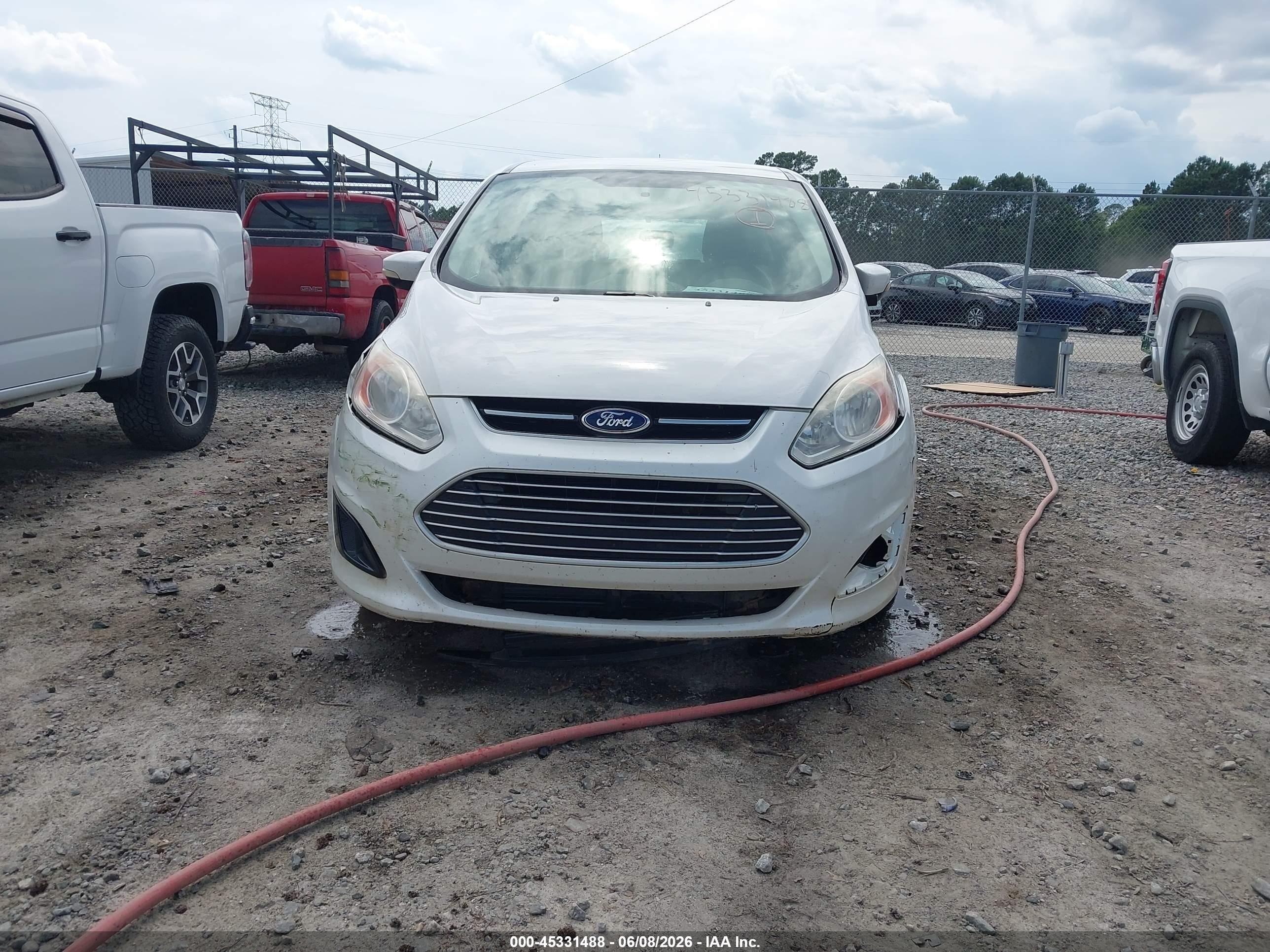 2015 Ford C-max Hybrid Se Белый vin: 1FADP5AUXFL105881