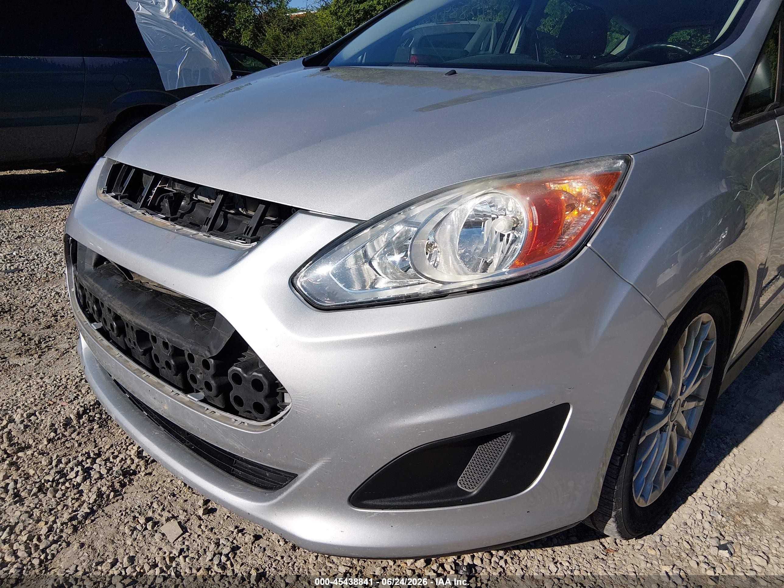 2015 Ford C-max Hybrid Se Silver vin: 1FADP5AUXFL107498