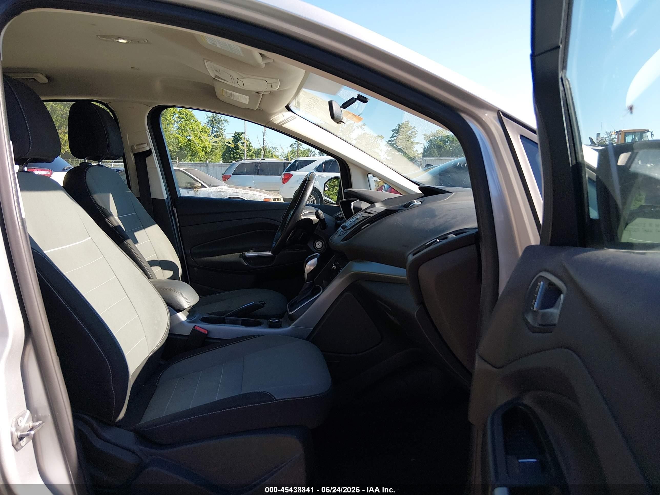 2015 Ford C-max Hybrid Se Silver vin: 1FADP5AUXFL107498