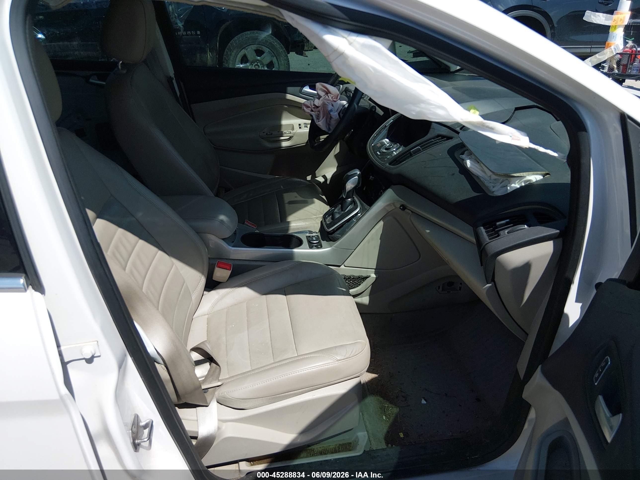 2014 Ford C-max Hybrid Sel White vin: 1FADP5BU0EL518535