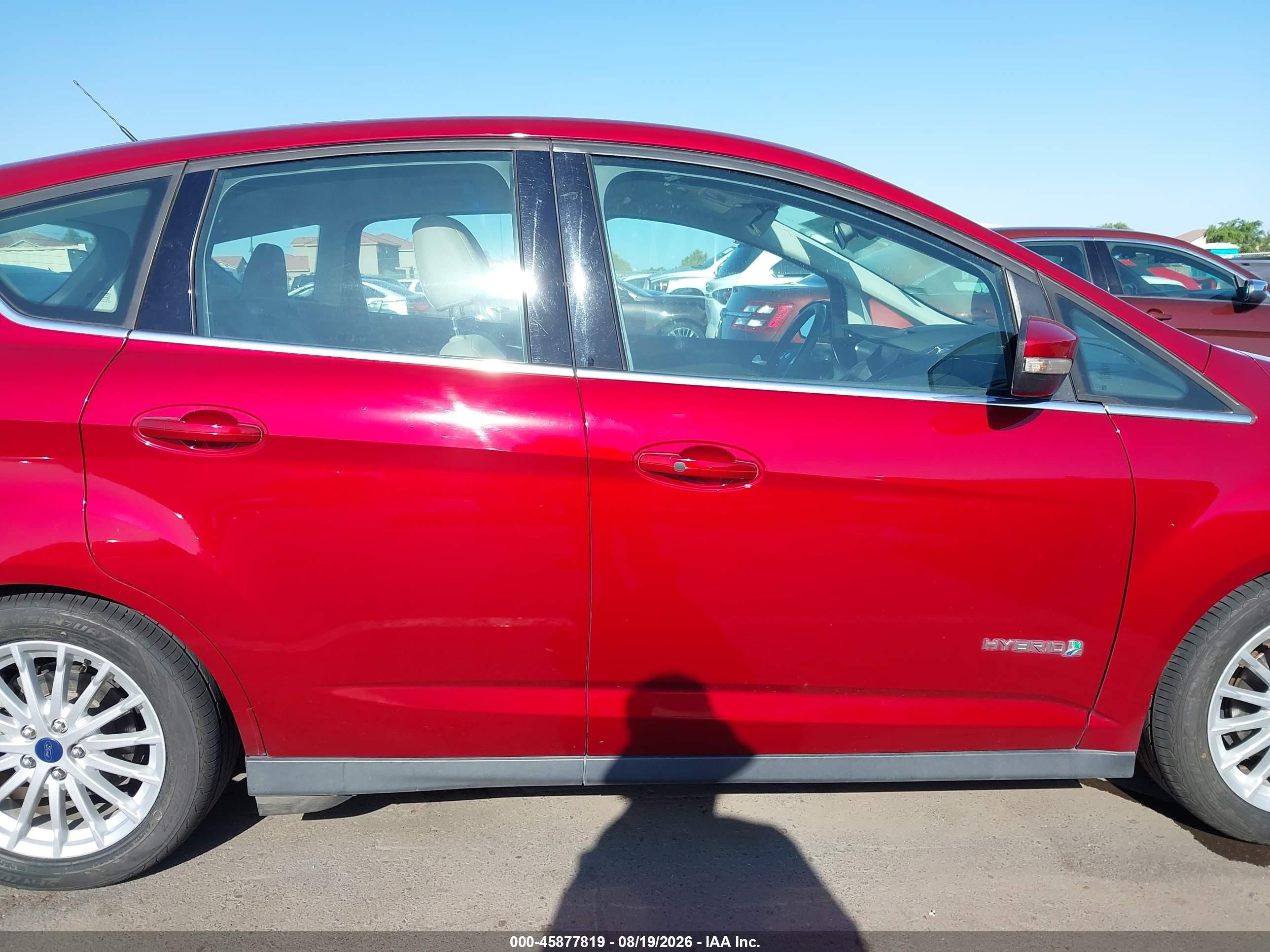 2015 Ford C-max Hybrid Sel Red vin: 1FADP5BU0FL105399