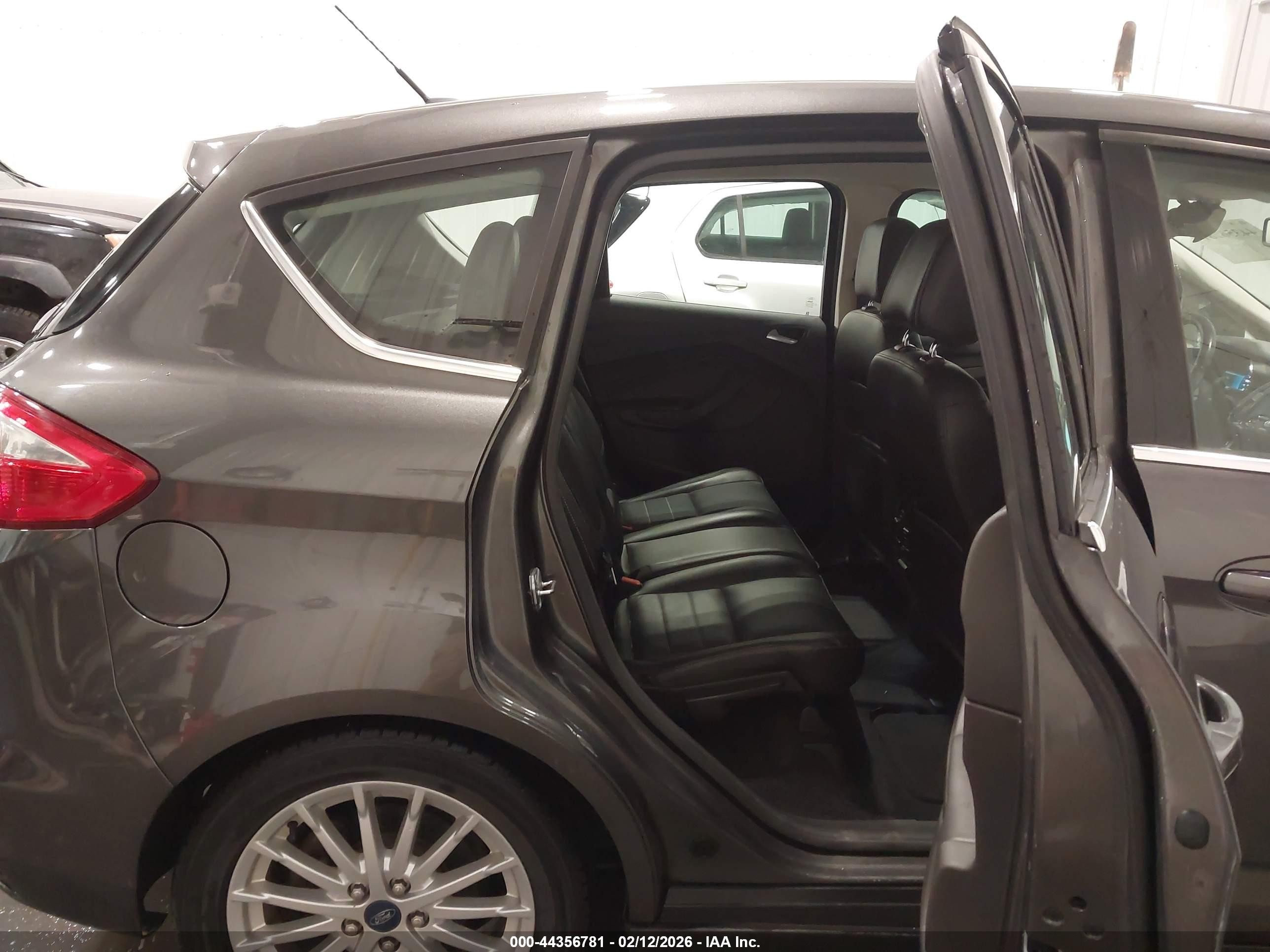2015 Ford C-max Hybrid Sel Серый vin: 1FADP5BU1FL102768