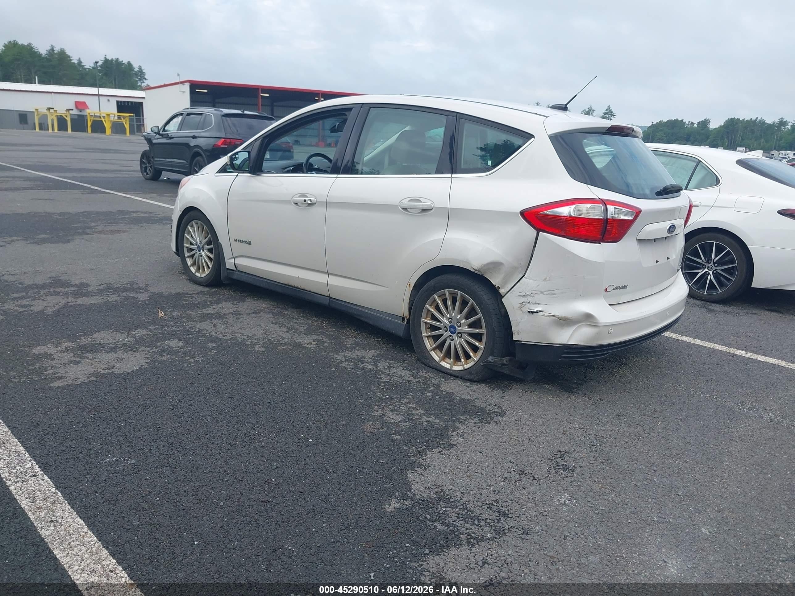 2013 Ford C-max Hybrid Sel Белый vin: 1FADP5BU2DL501377