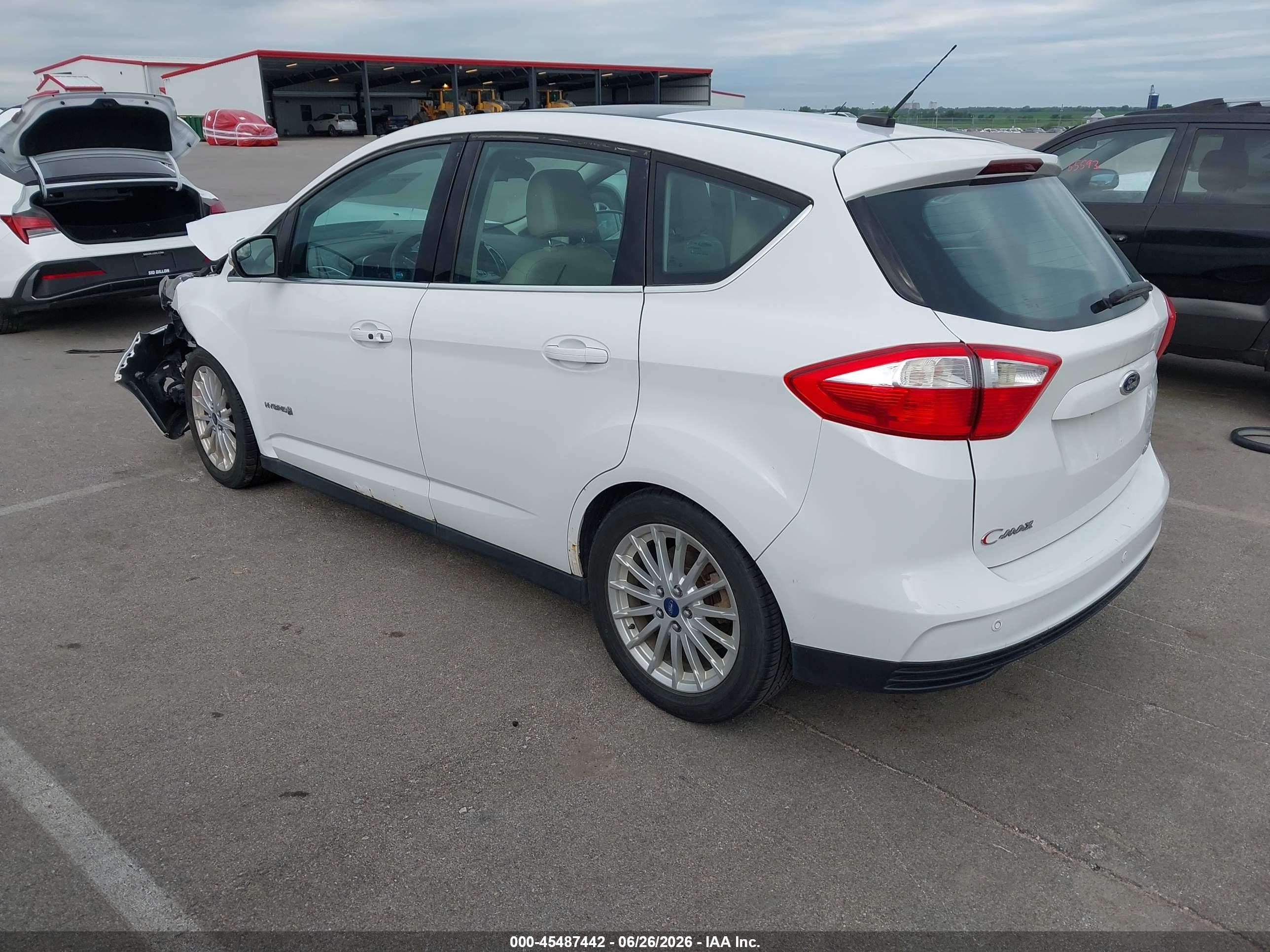 2013 Ford C-max Hybrid Sel Белый vin: 1FADP5BU2DL509656