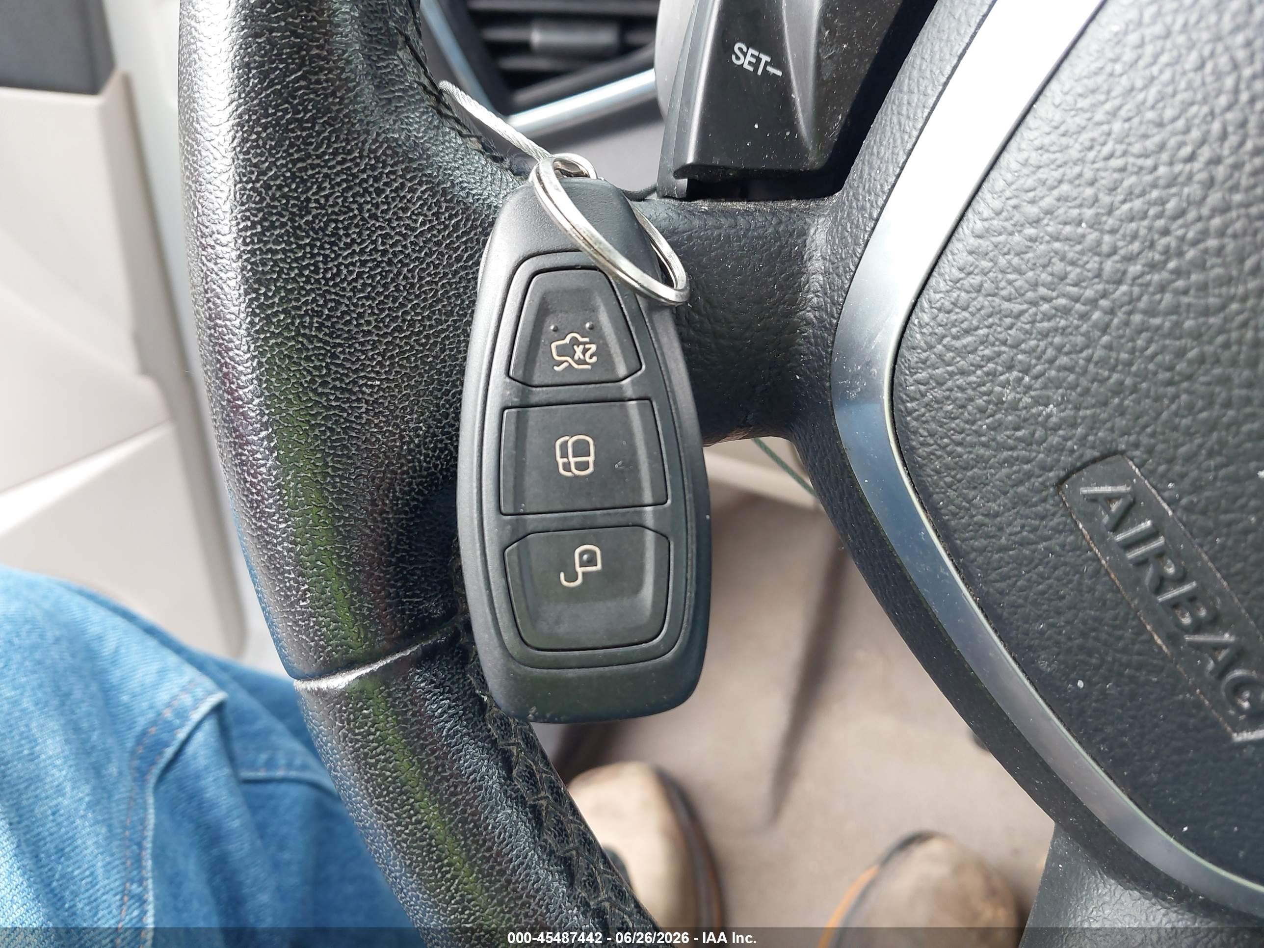 2013 Ford C-max Hybrid Sel Белый vin: 1FADP5BU2DL509656